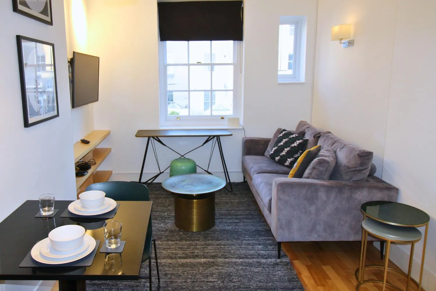 Living room in Bloomsbury By Viridian Apartments