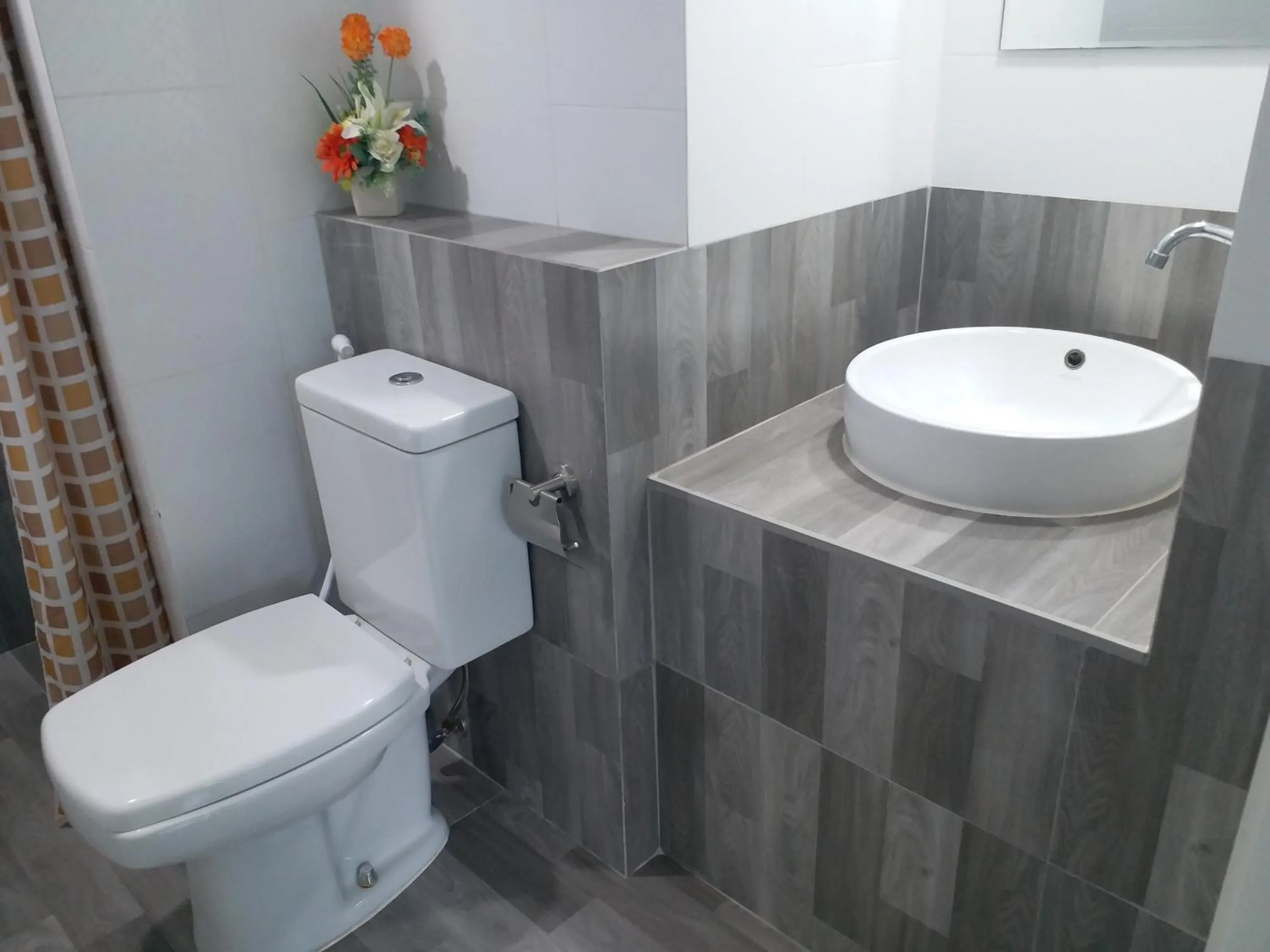 Bathroom in DD Garden Apartment 2