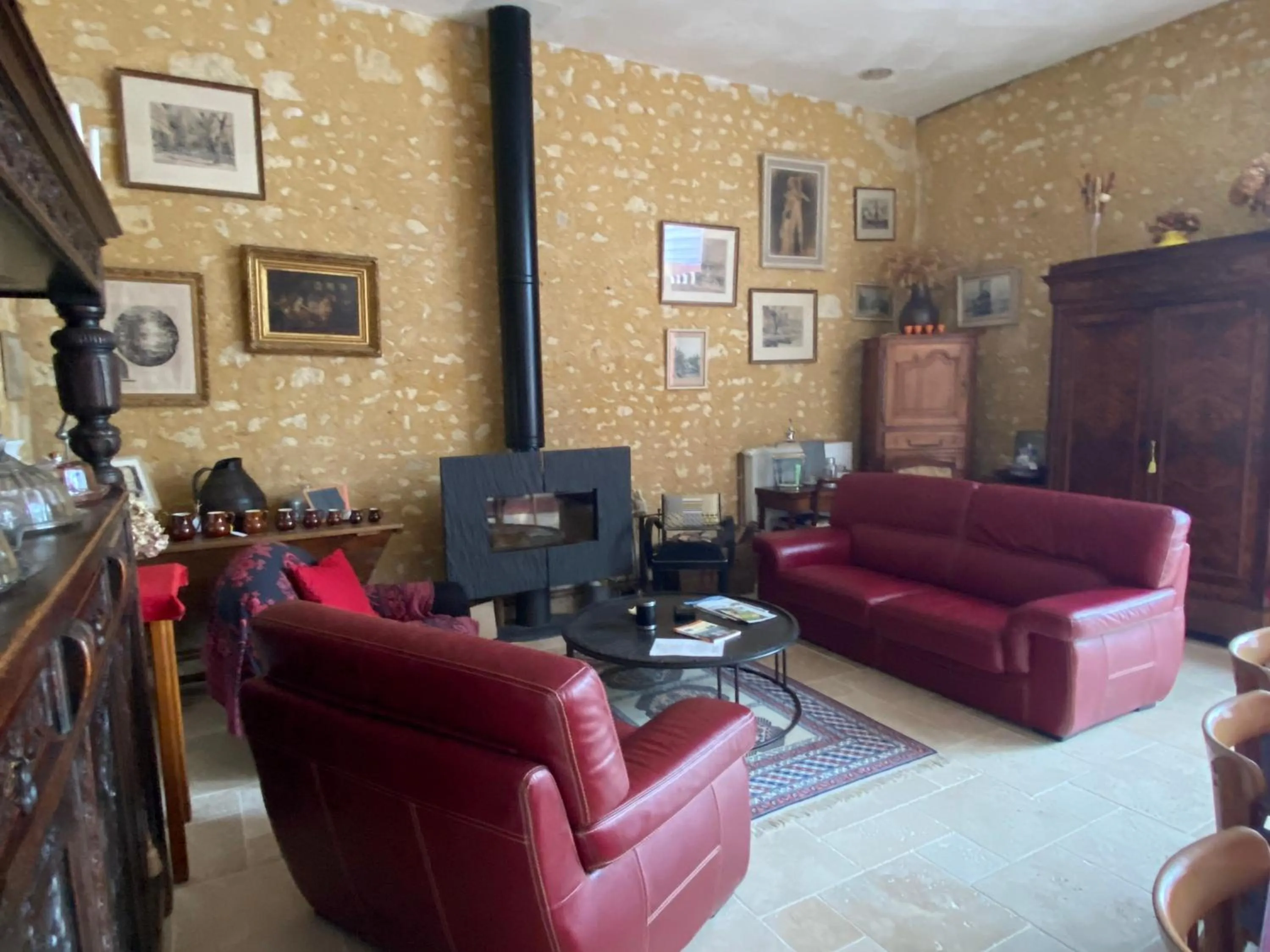 Living room in Chambre d'Hôtes du Domaine de la Haute Poignandiere