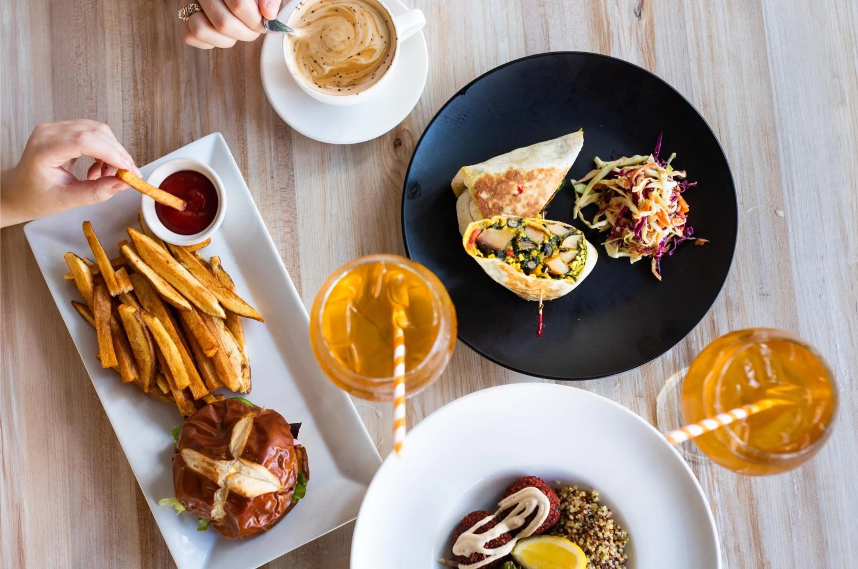 Restaurant/places to eat in Great Bay Condominiums located at The Ritz-Carlton Club, St Thomas
