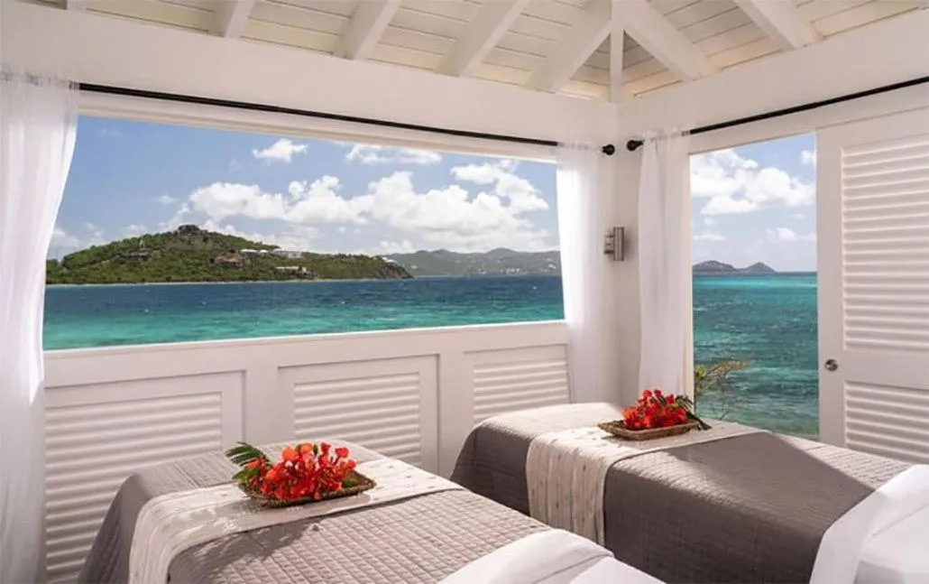 Beach, Bed in Great Bay Condominiums located at The Ritz-Carlton Club, St Thomas