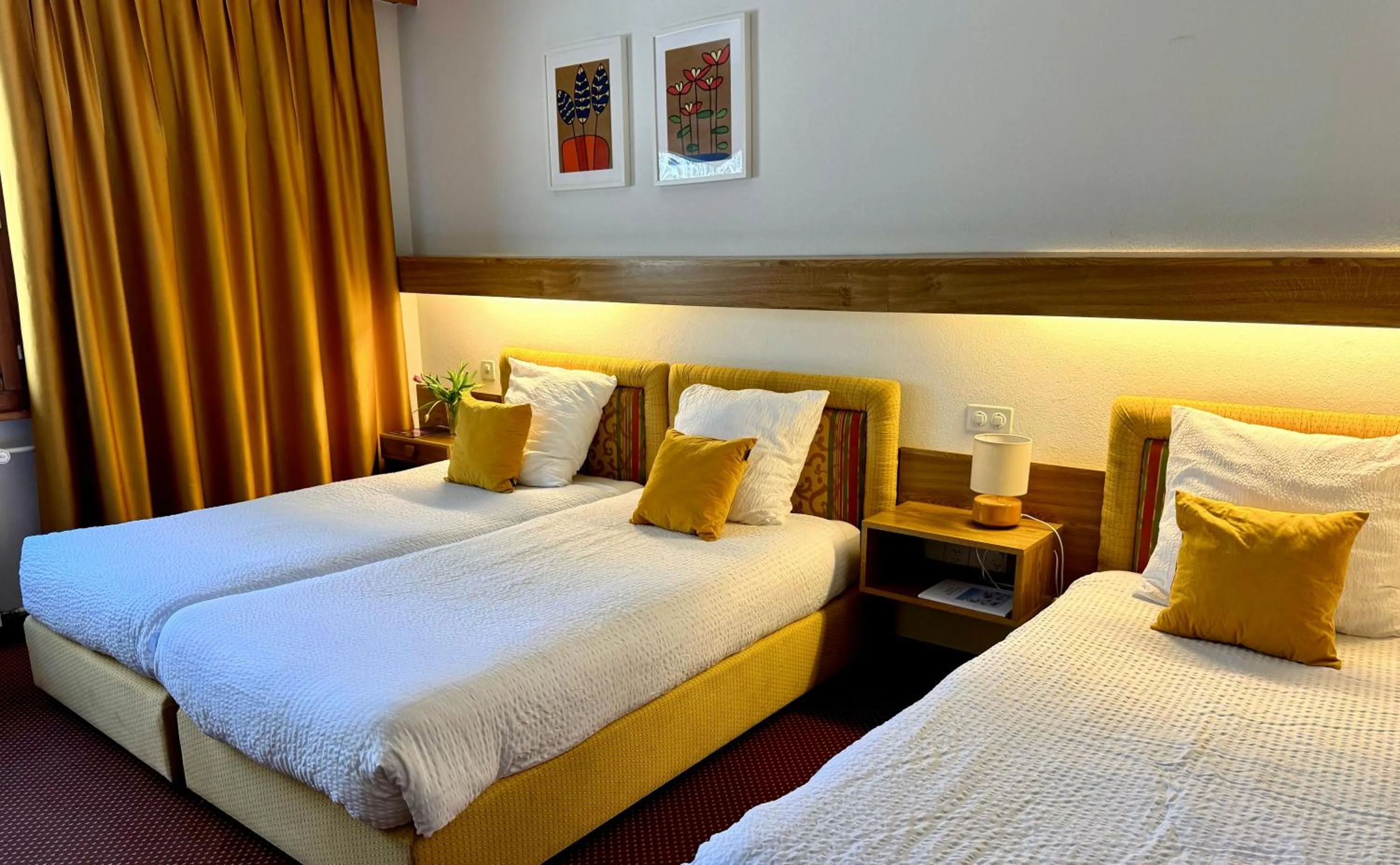 Bedroom, Bed in Hôtel de la Forêt