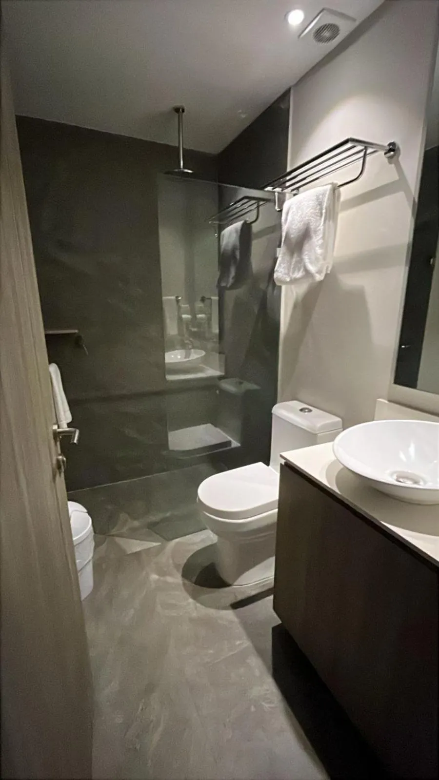 Bathroom in Park Life Querétaro