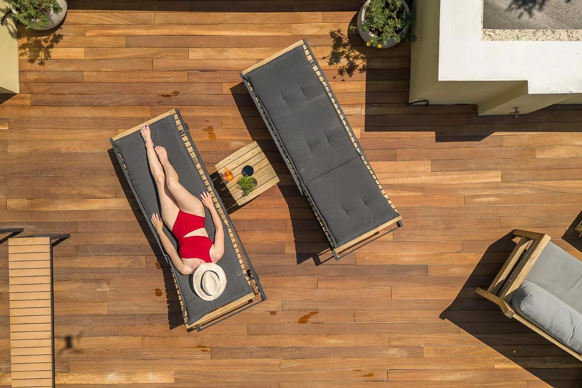 Day in Moon And Stars Athens