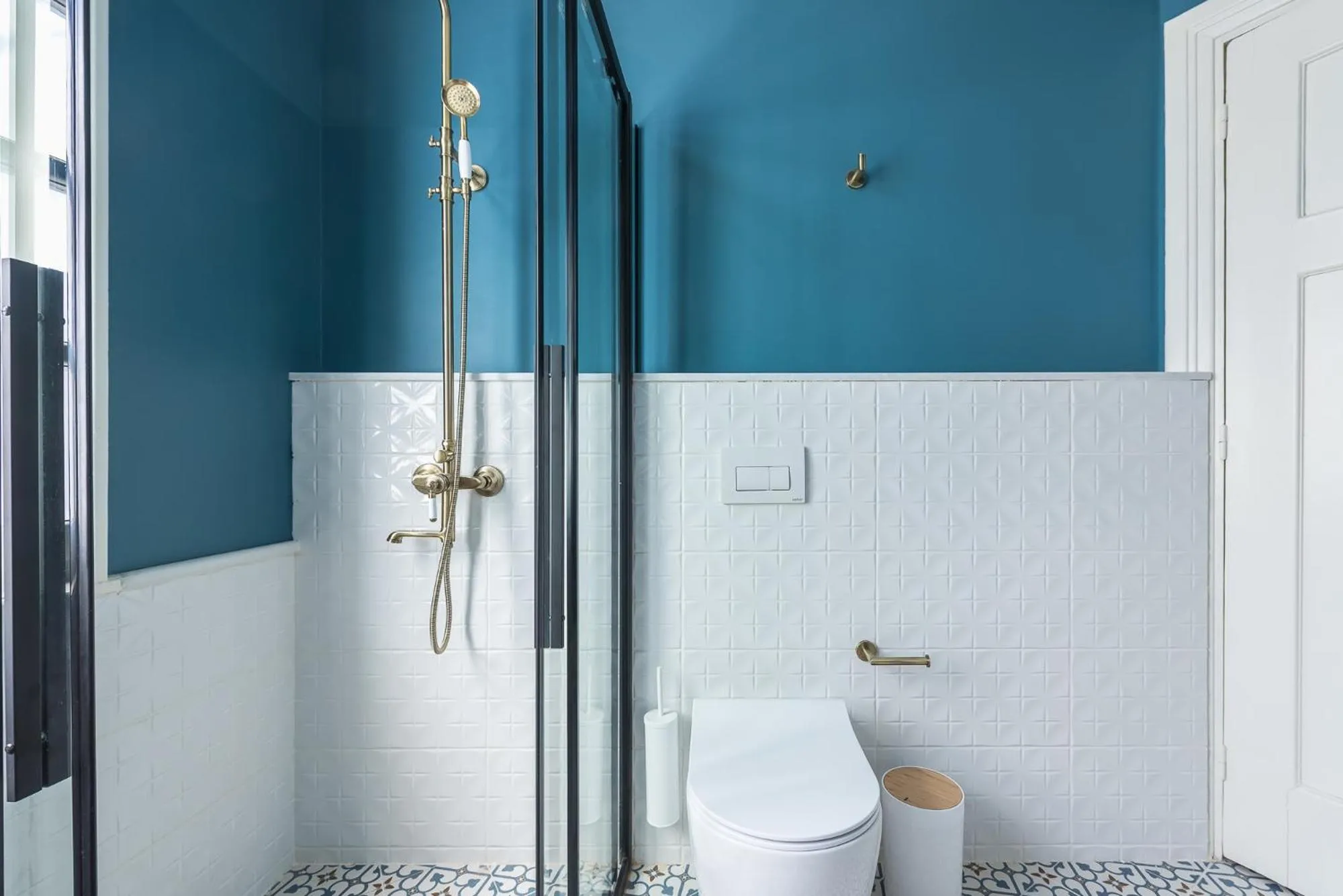 Bathroom in Moon And Stars Athens