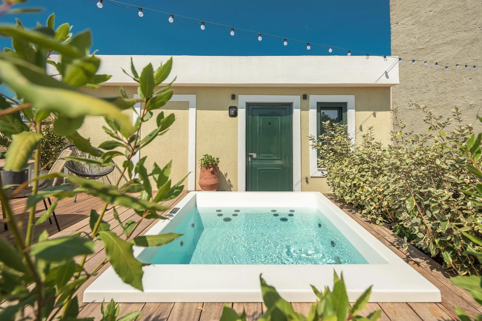 Day in Moon And Stars Athens