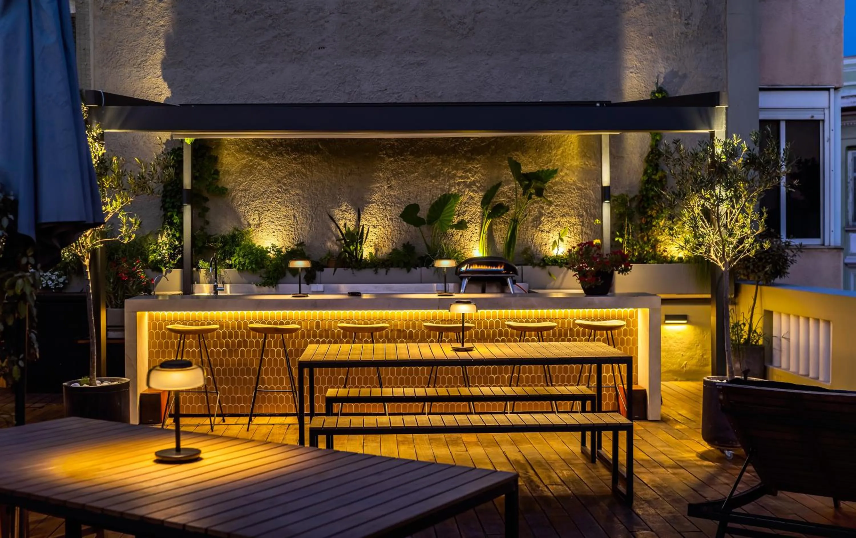 Lounge or bar in Moon And Stars Athens