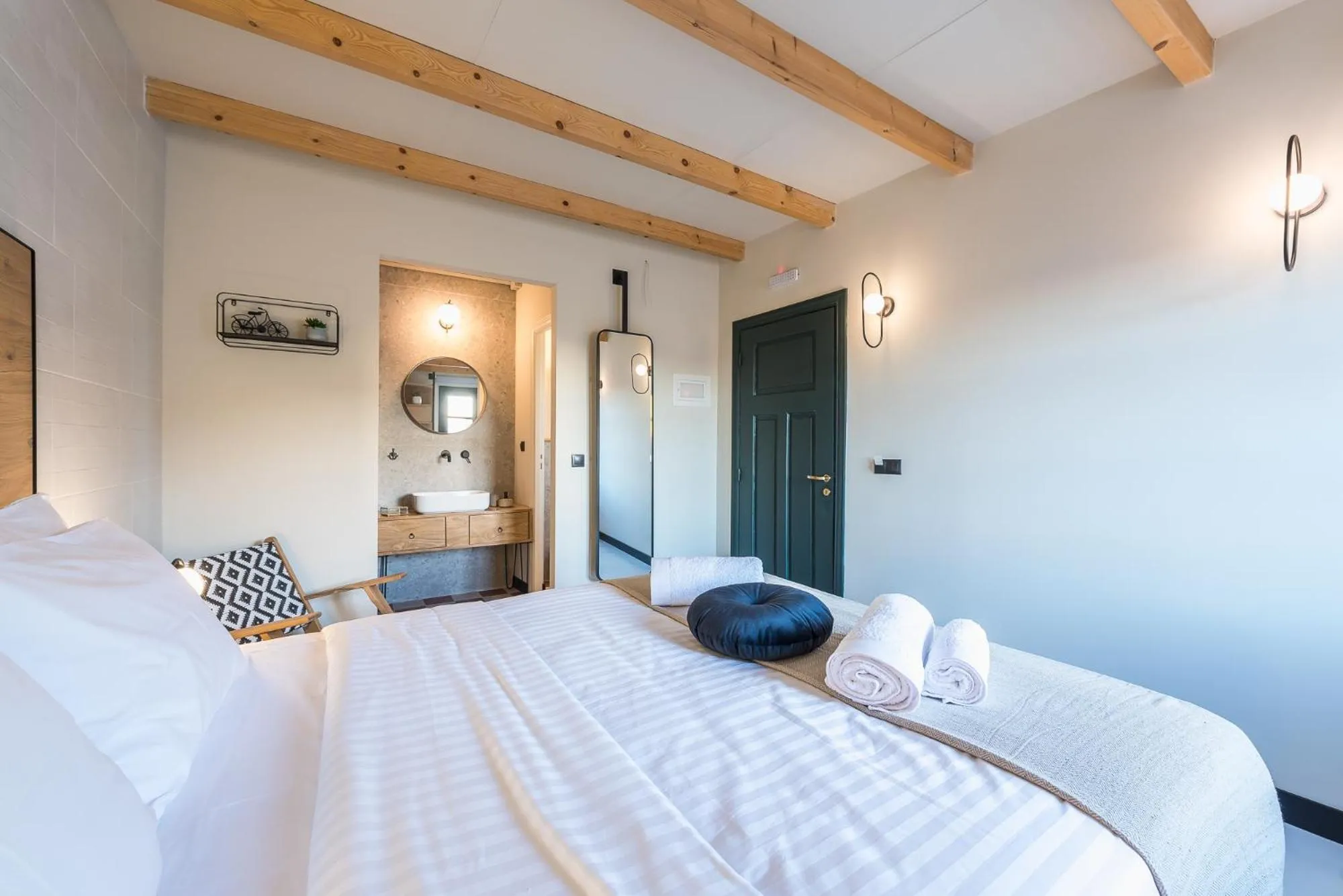 Bed in Moon And Stars Athens