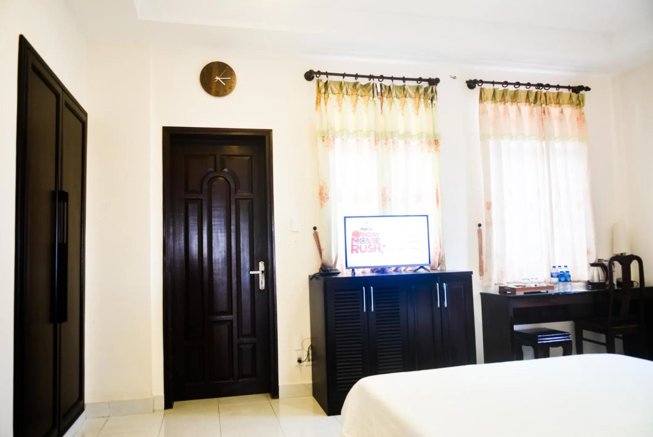 TV and multimedia, TV/Entertainment Center in Thanh Binh Hotel