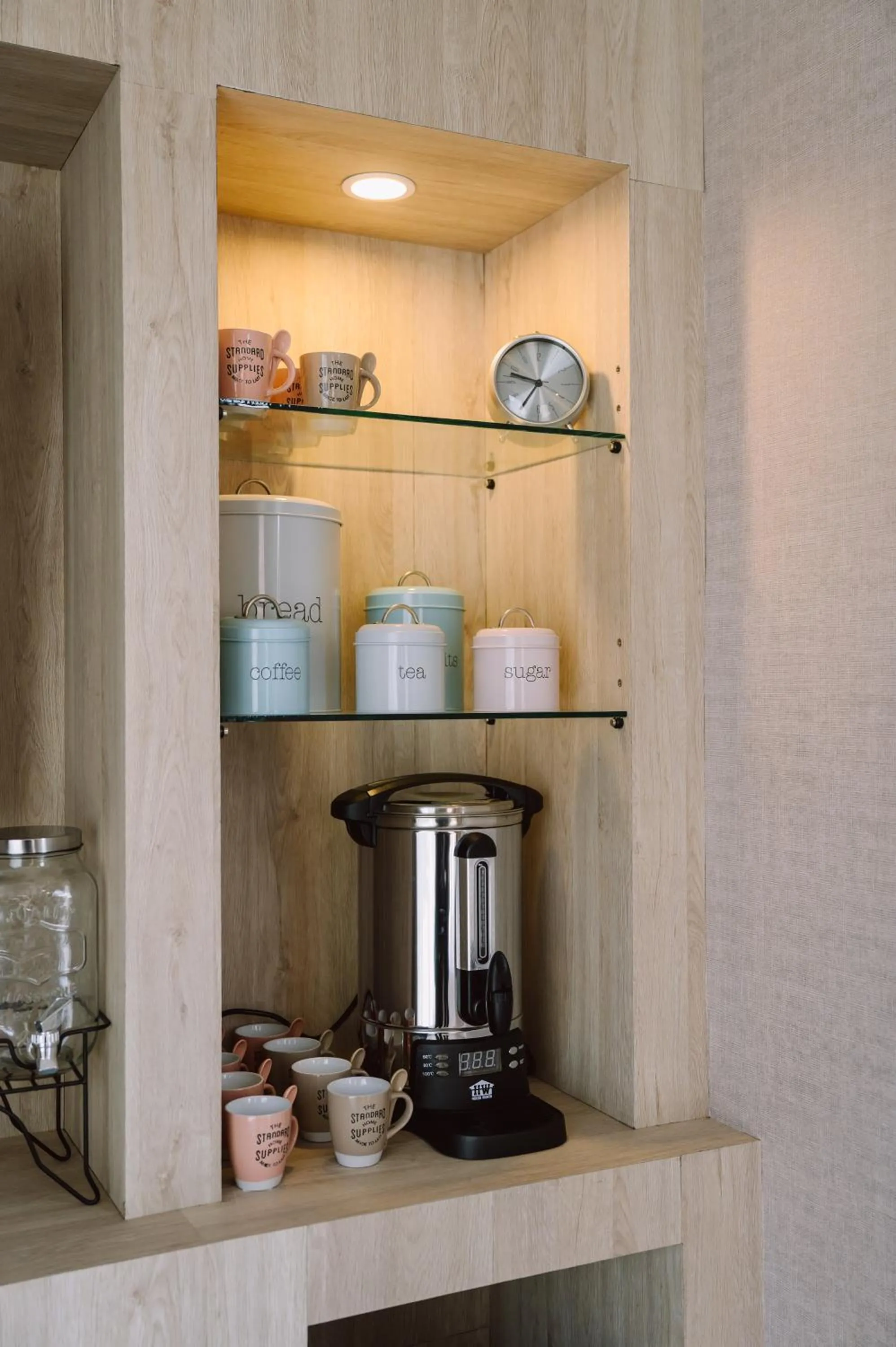 Coffee/tea facilities in The Cape Hotel