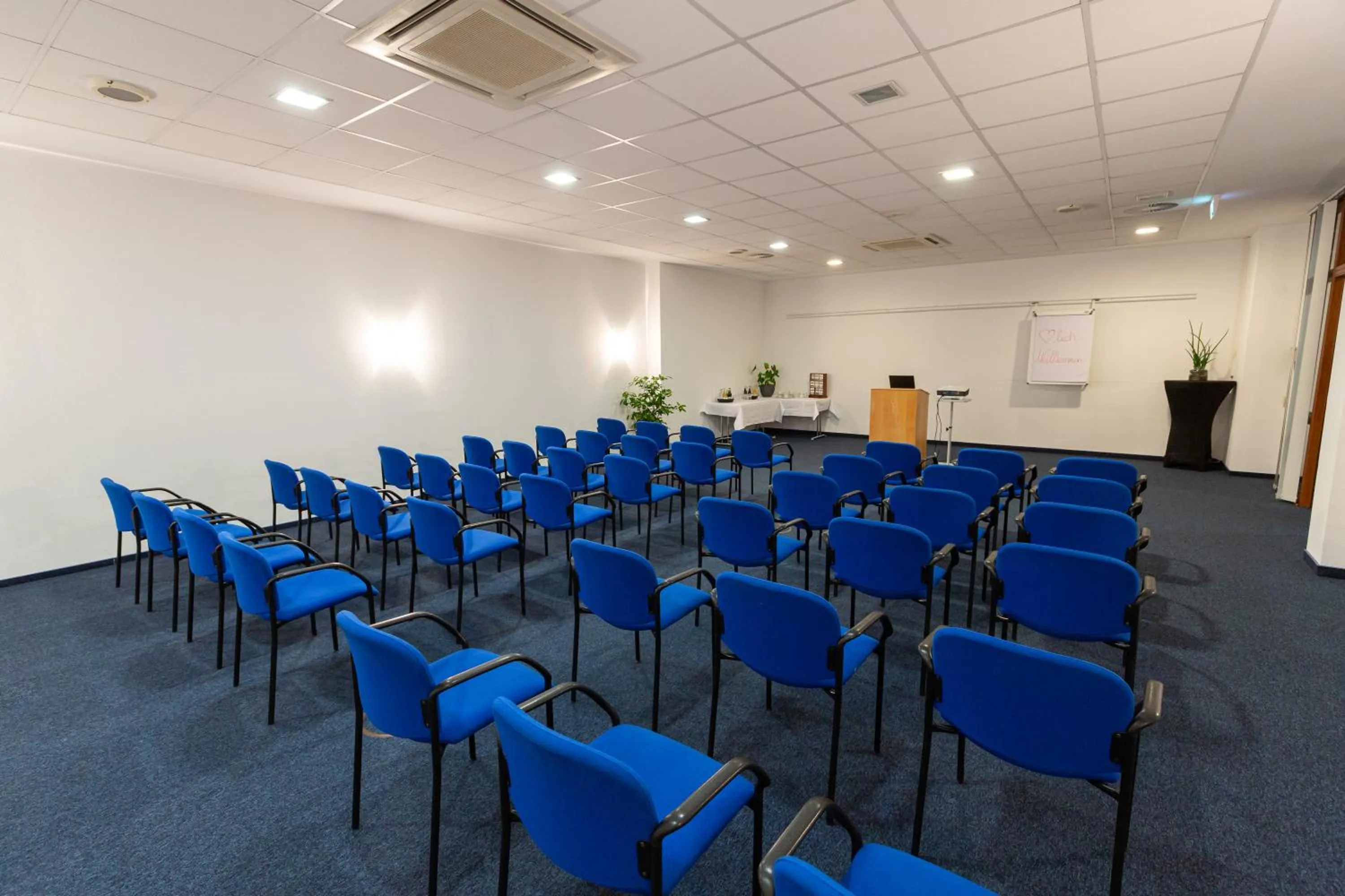 Meeting/conference room in Hotel DH VEC