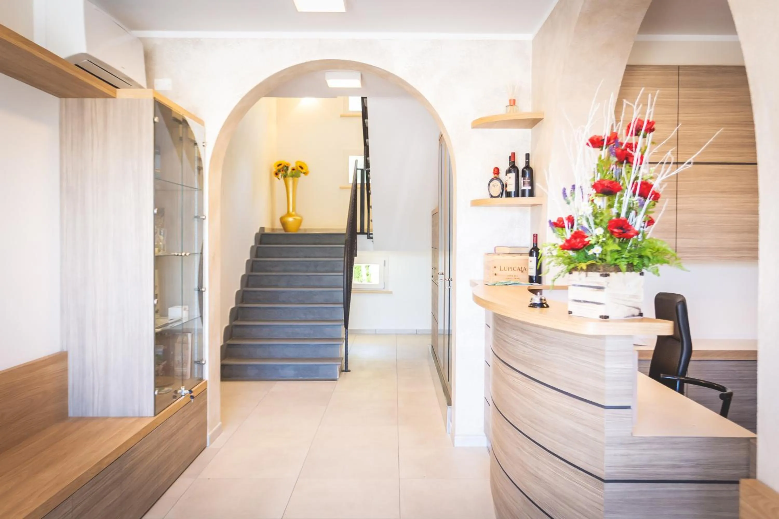 Lobby or reception in Hotel Residence Vallecorsa