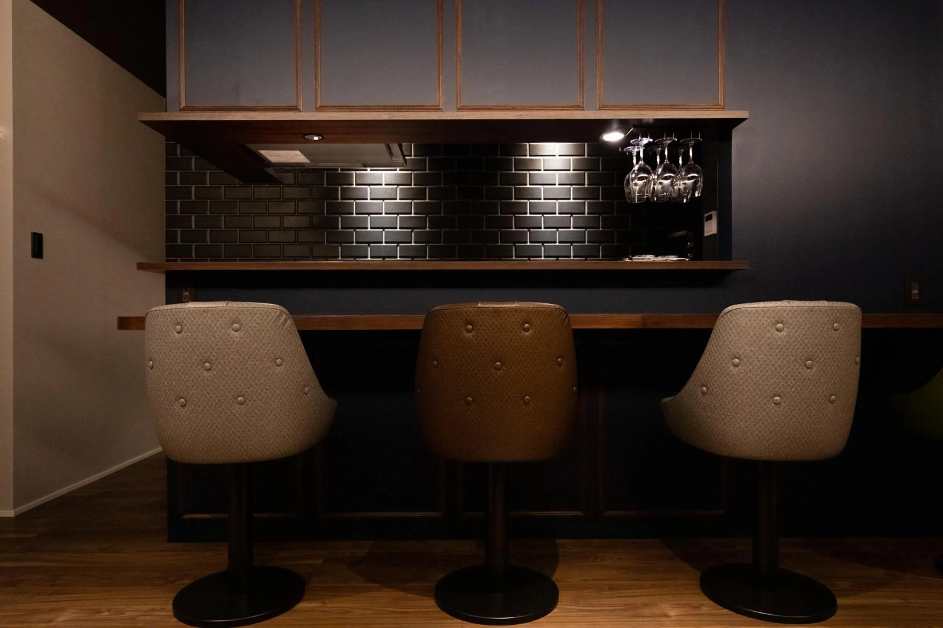 Photo of the whole room in HOTEL&CO