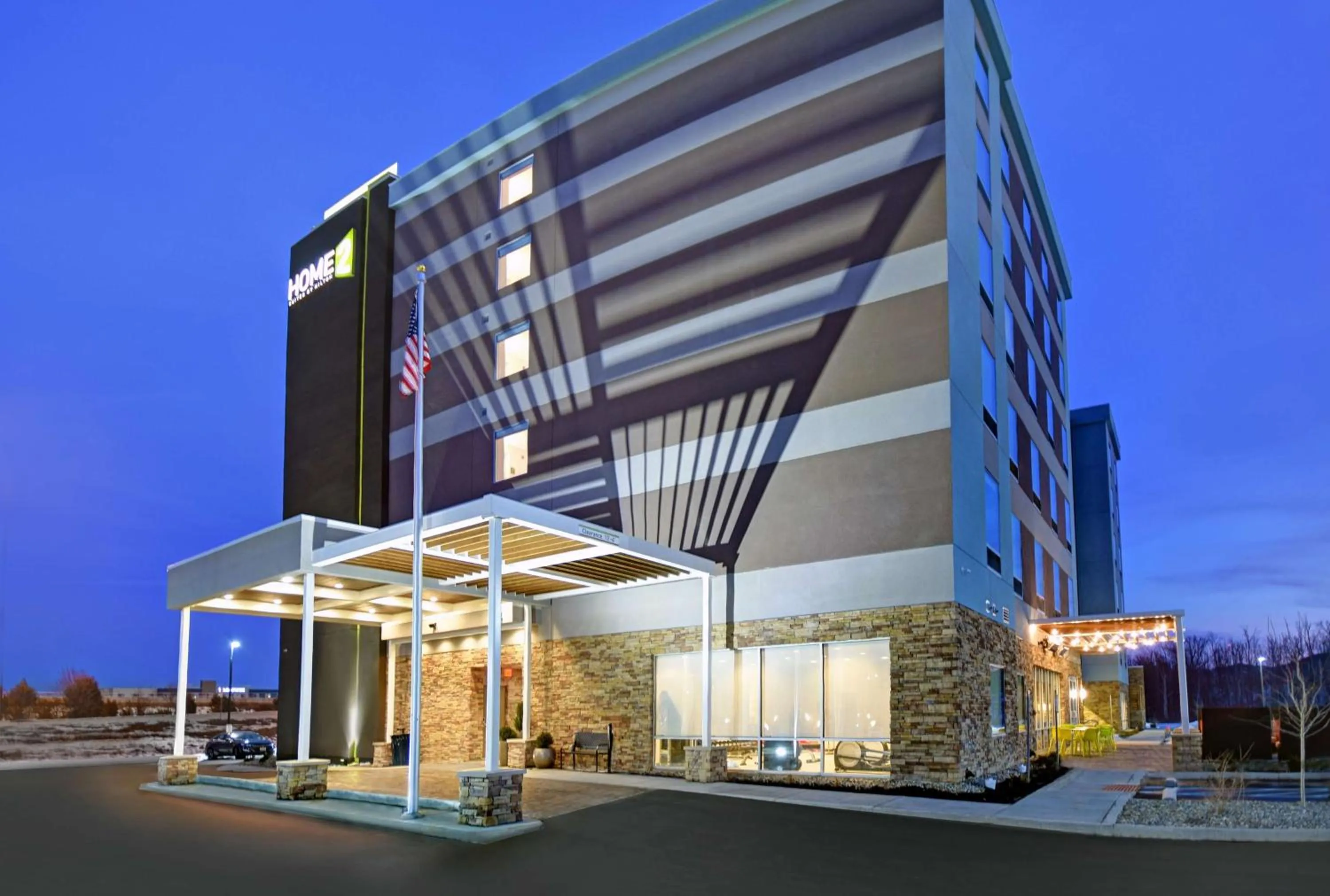 Property building in Home2 Suites By Hilton Columbus