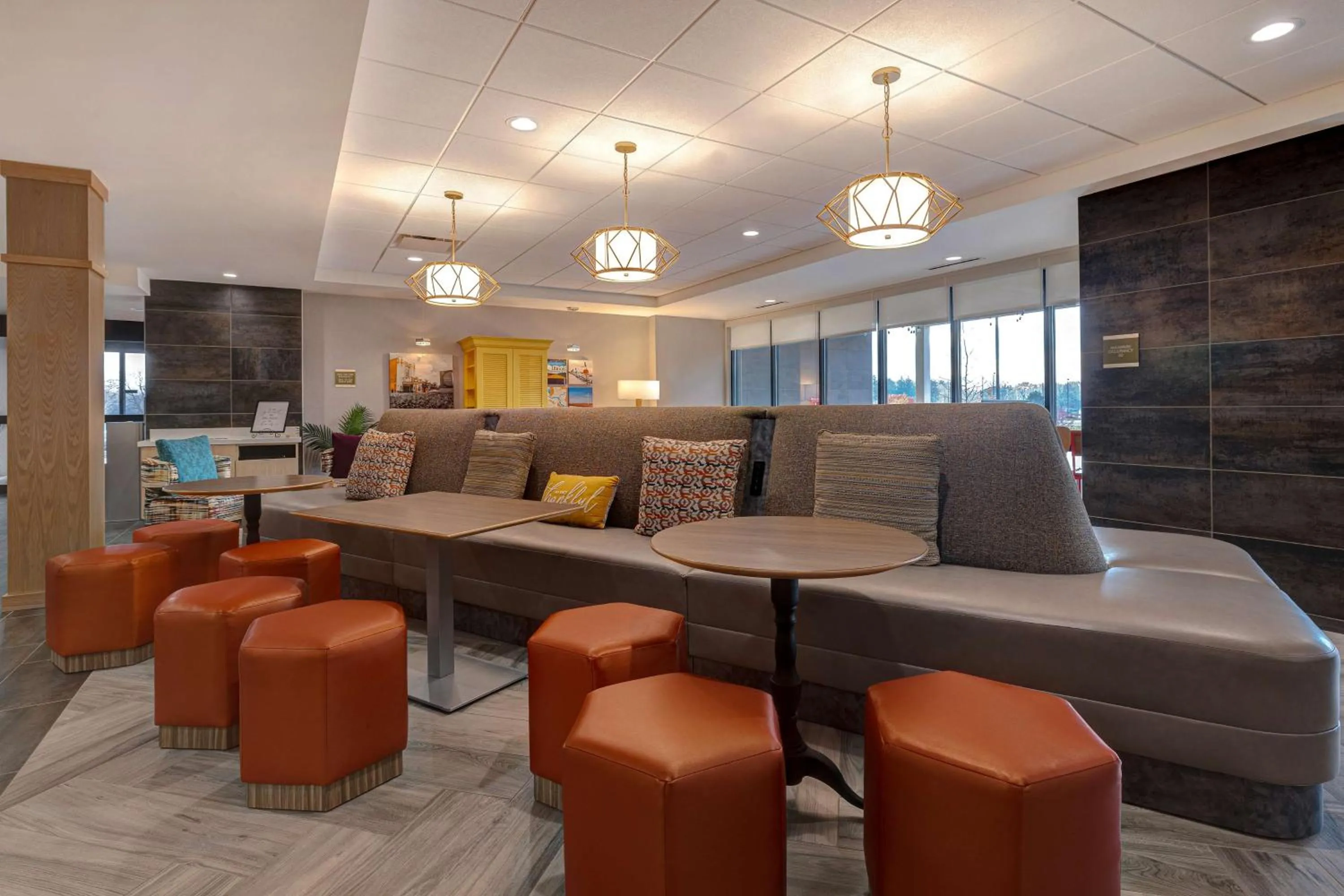 Lobby or reception in Home2 Suites By Hilton DeKalb