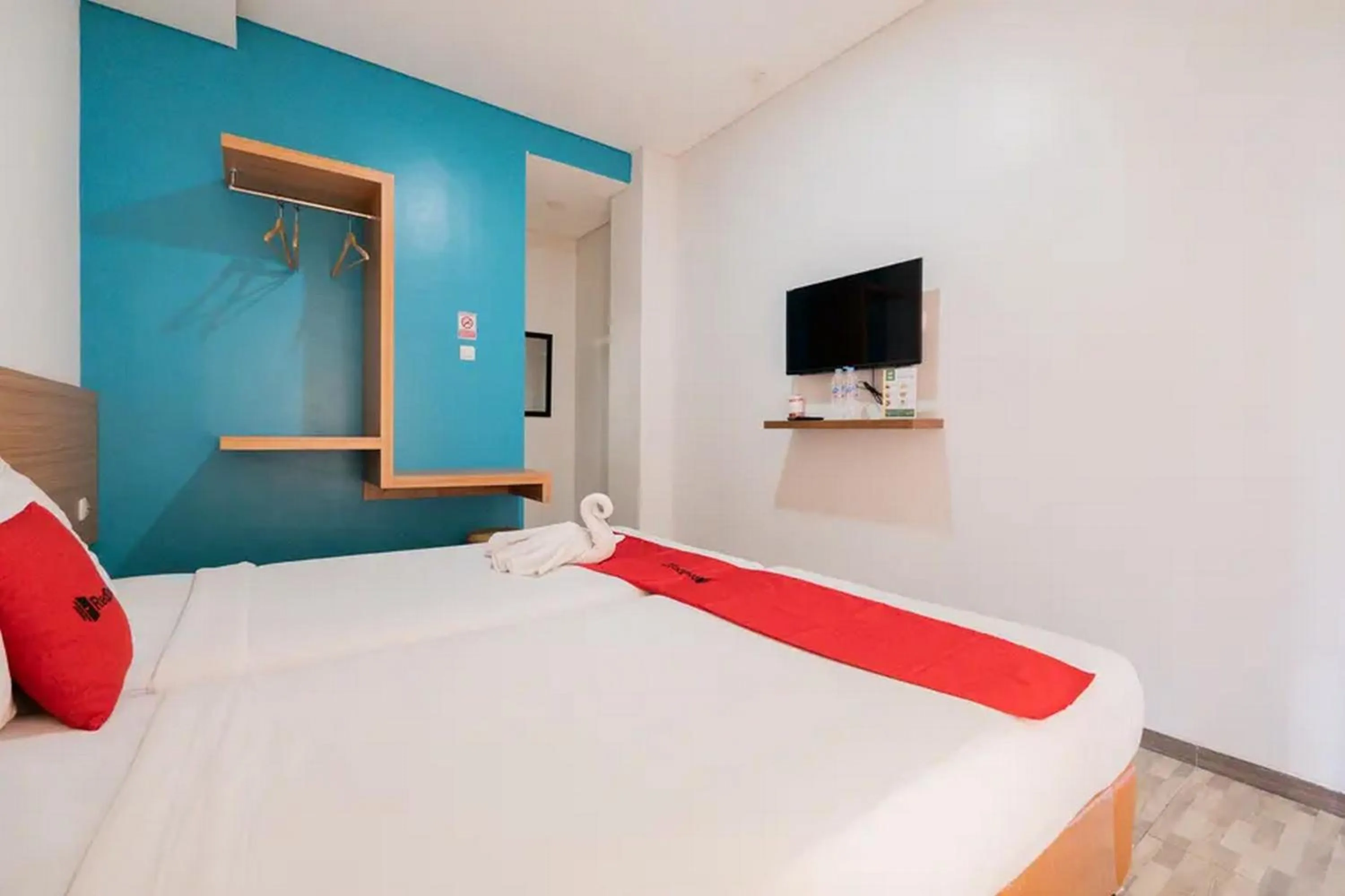 Bed in RedDoorz near Jawa Timur Park 2