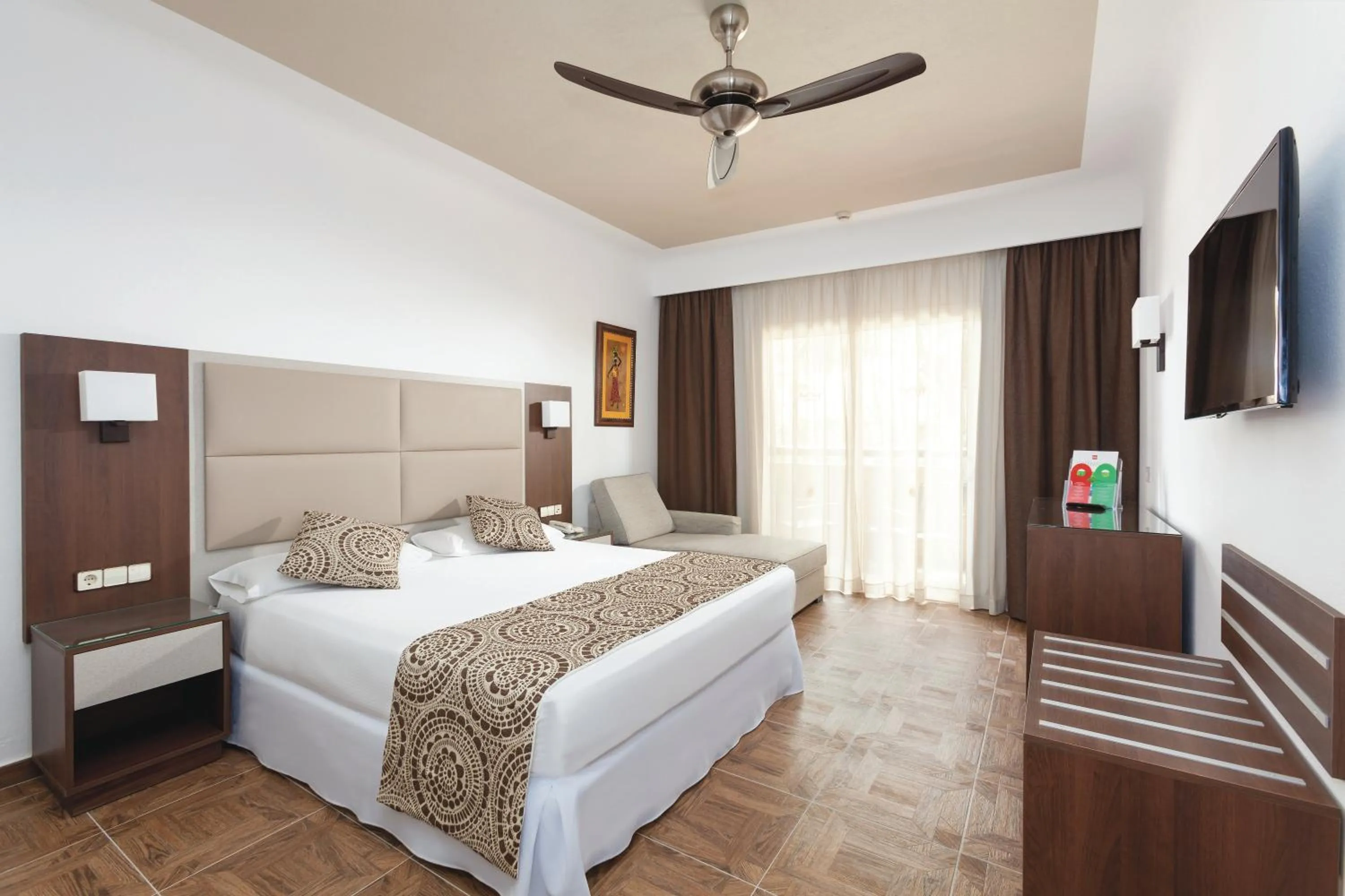 Bed in Hotel Riu Funana - All Inclusive