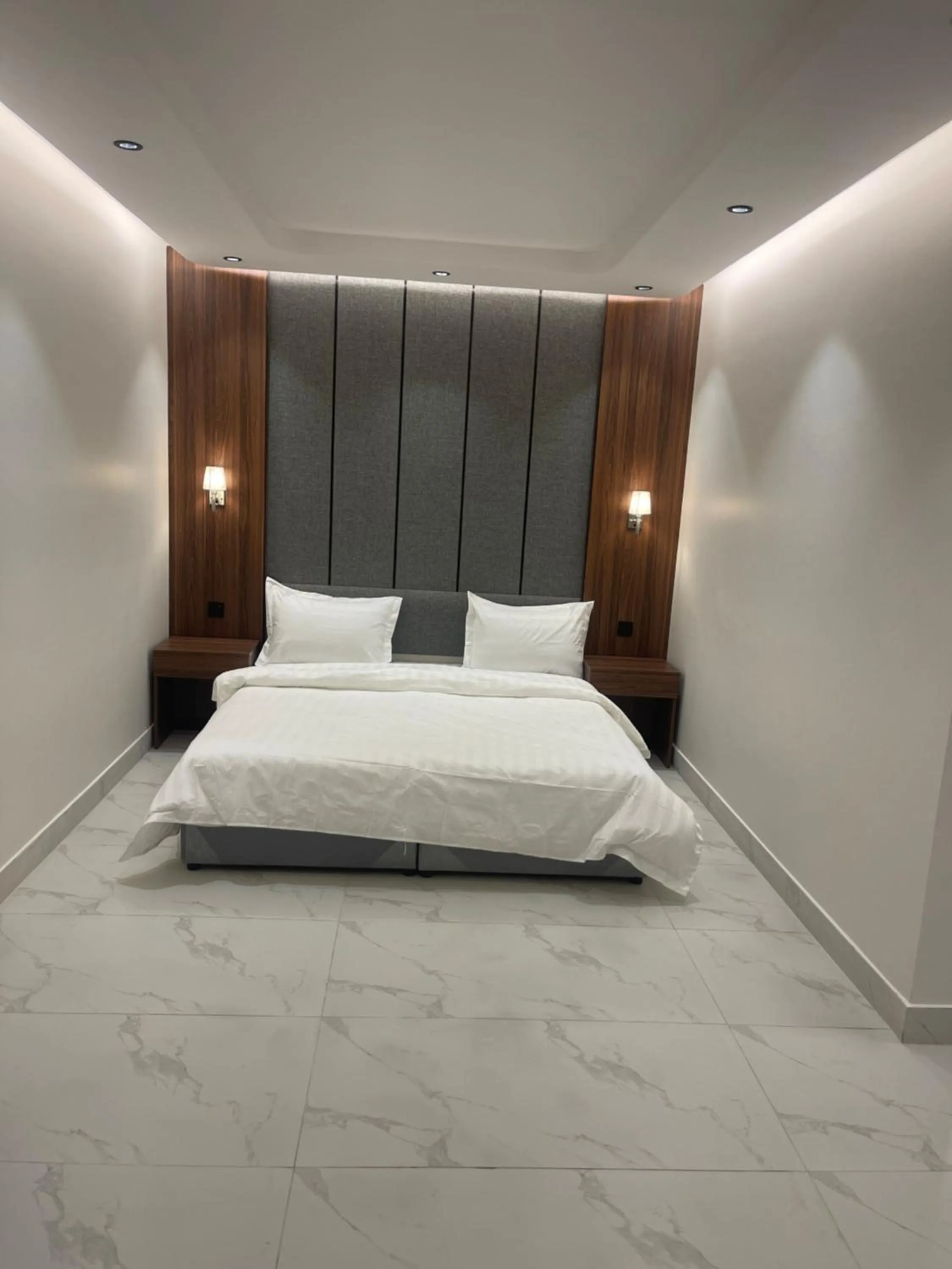 Bed in شقق درر رامه للشقق المخدومة 10