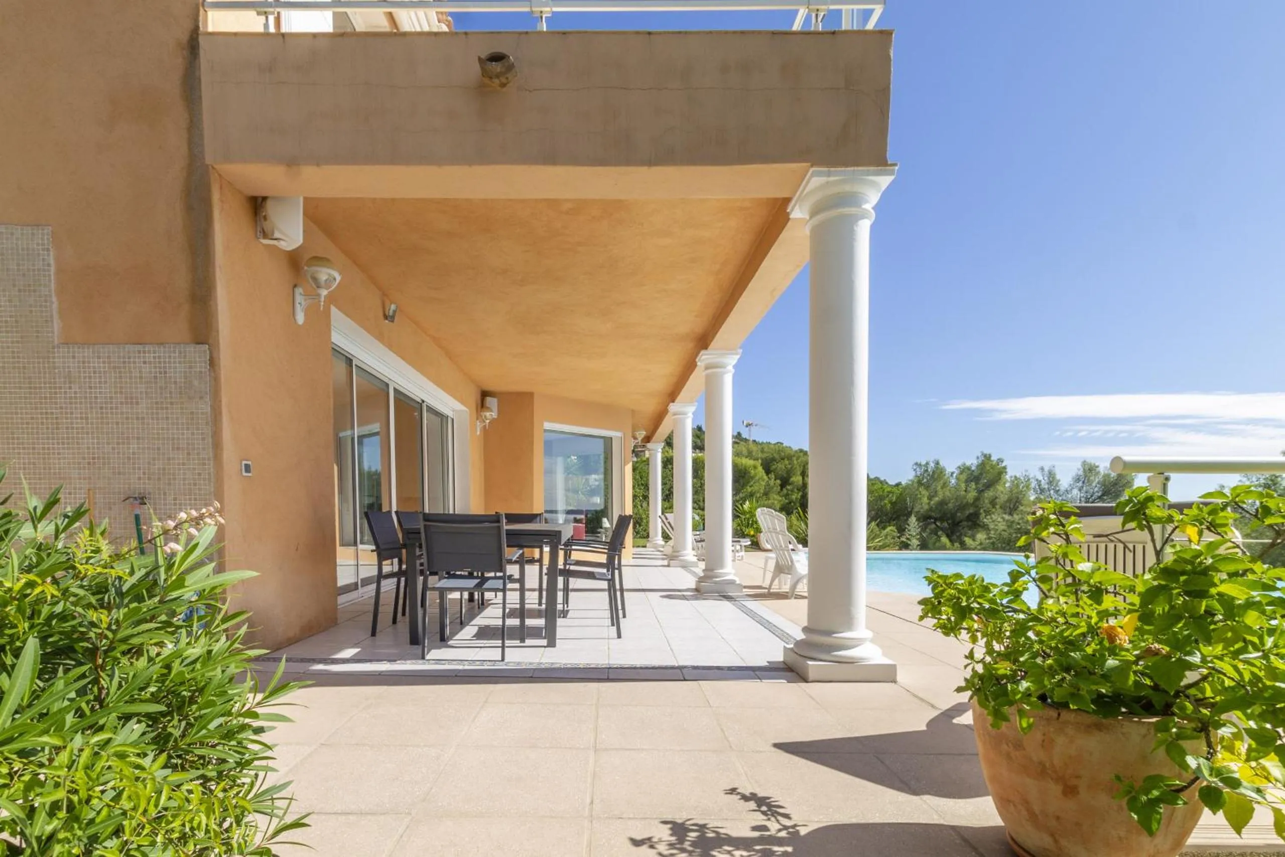 Balcony/Terrace in Villa Lili Rose