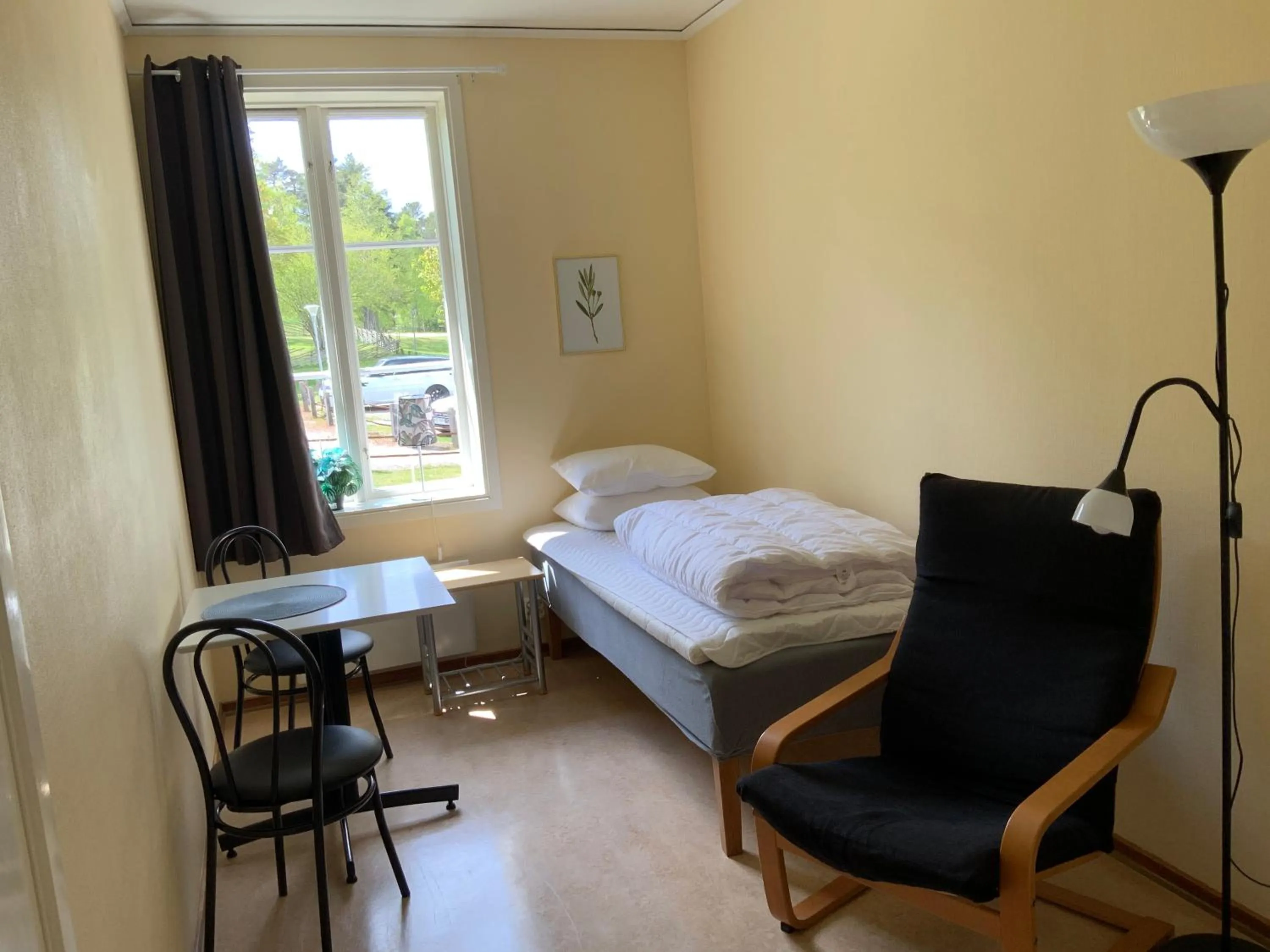 Photo of the whole room, Bed in Evedals Vandrarhem Växjö