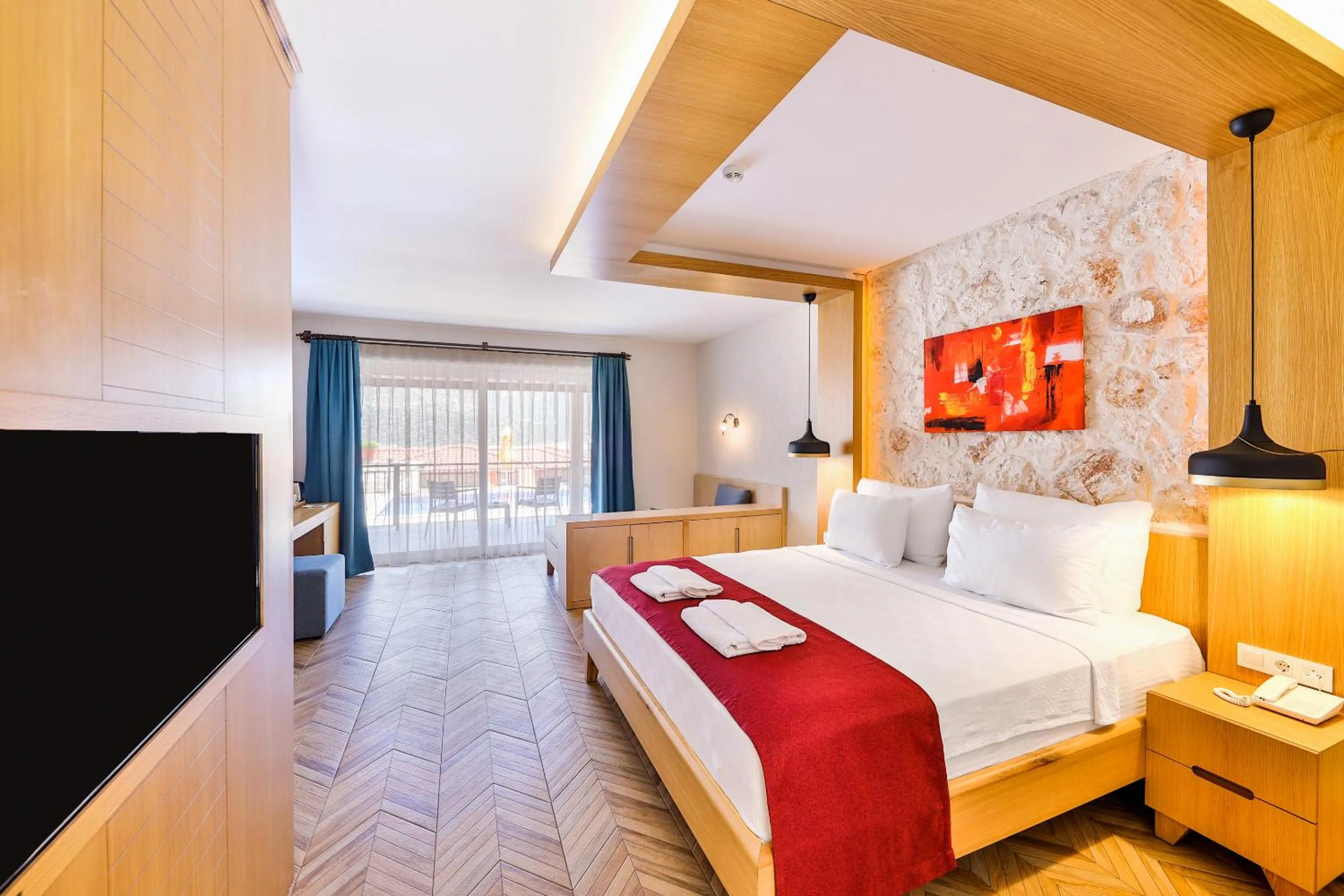 Photo of the whole room, Bed in Atalante Hotel