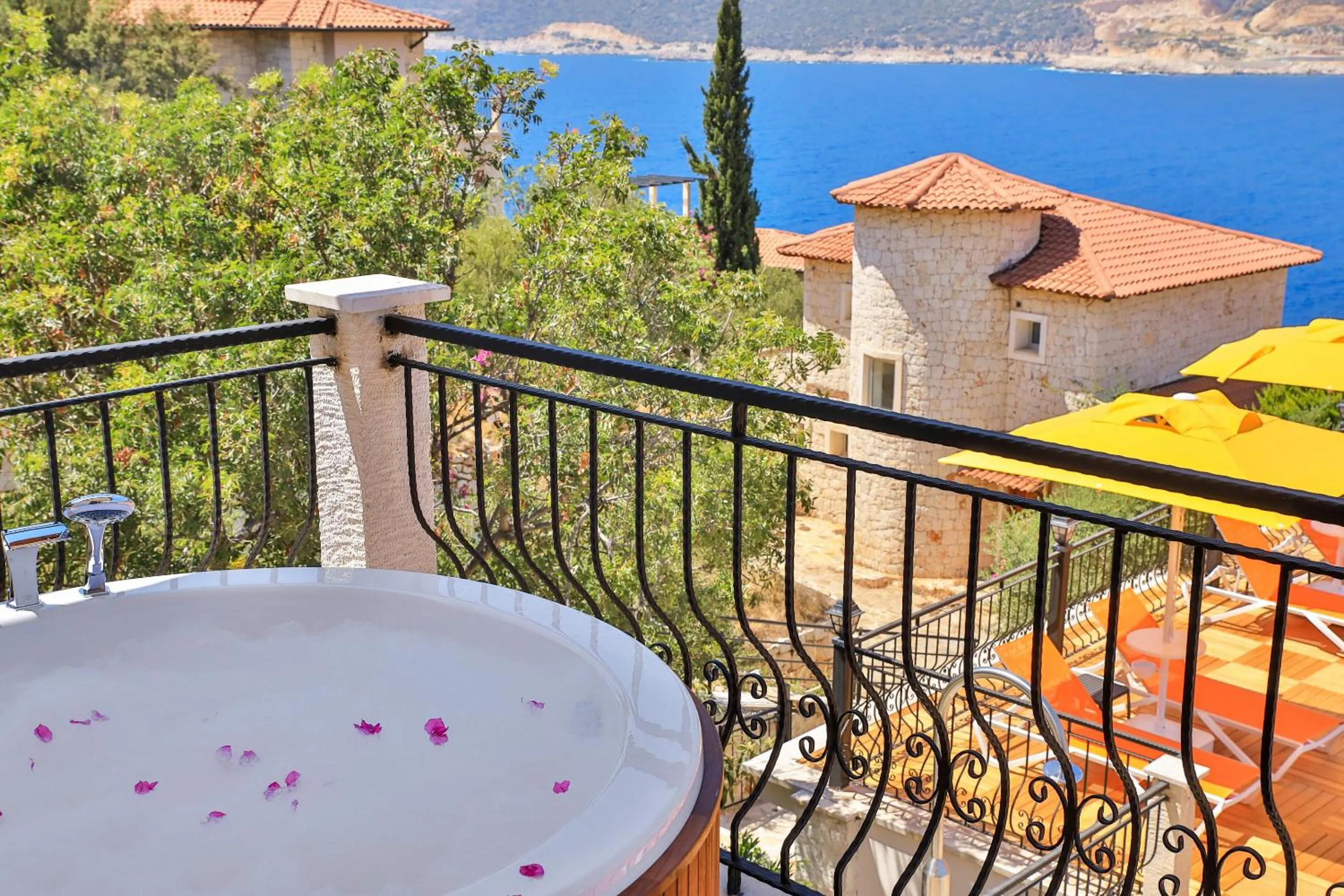 Natural landscape in Atalante Hotel