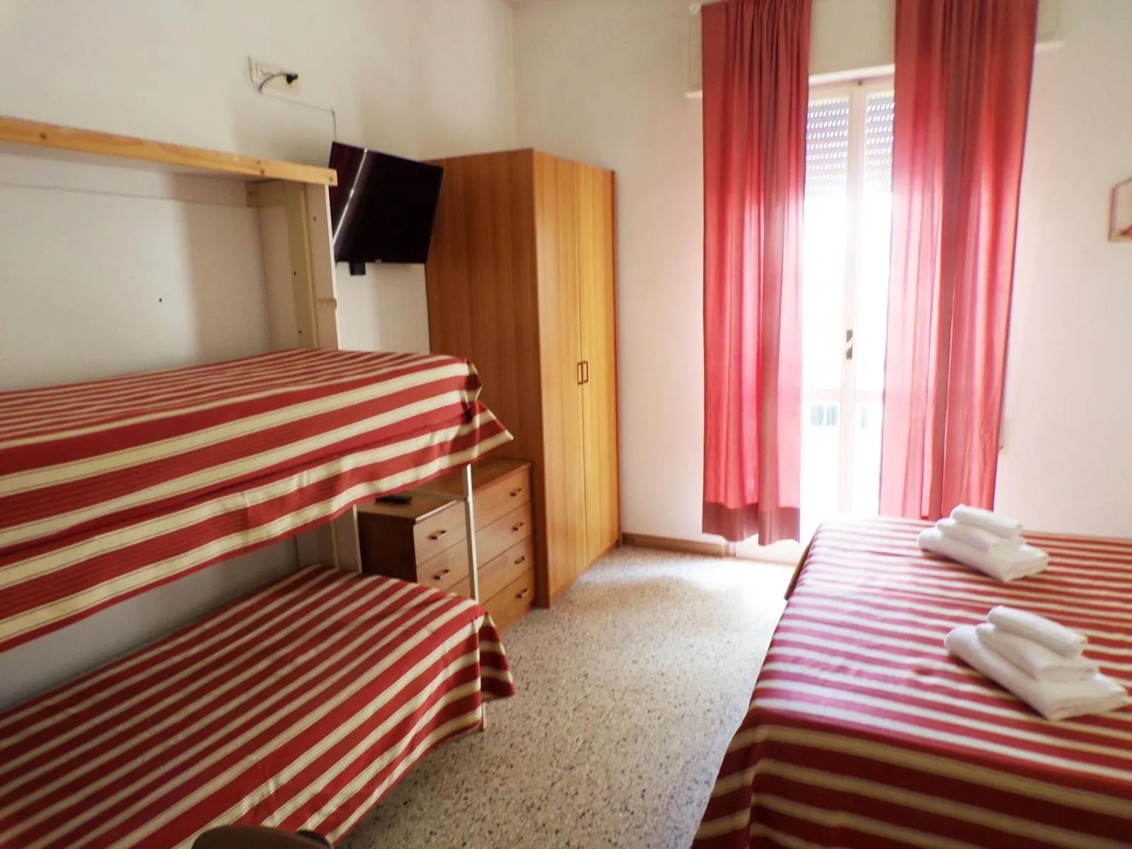 Bed in Hotel Graziella Mare