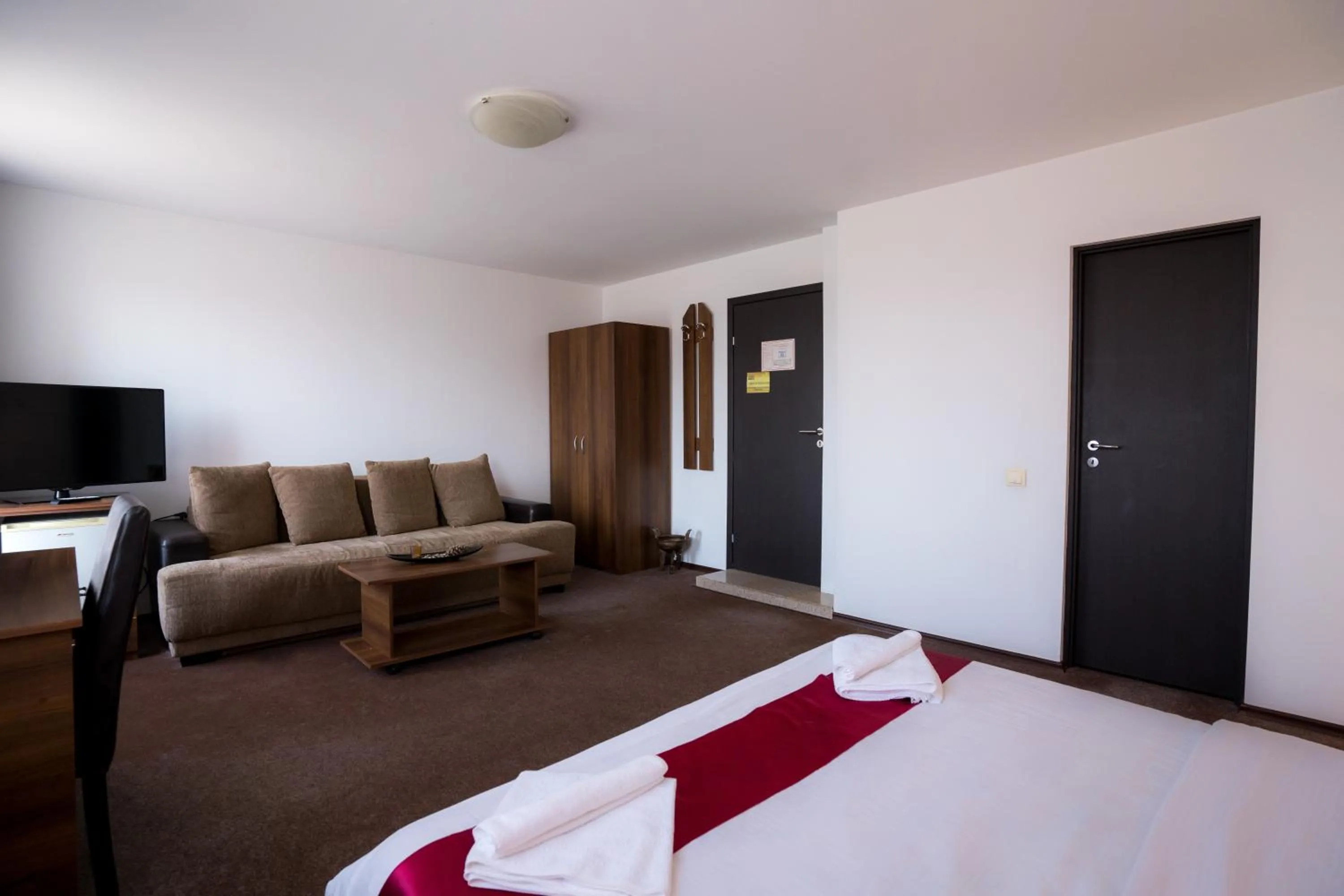 Photo of the whole room in Pensiunea Dacia Deva