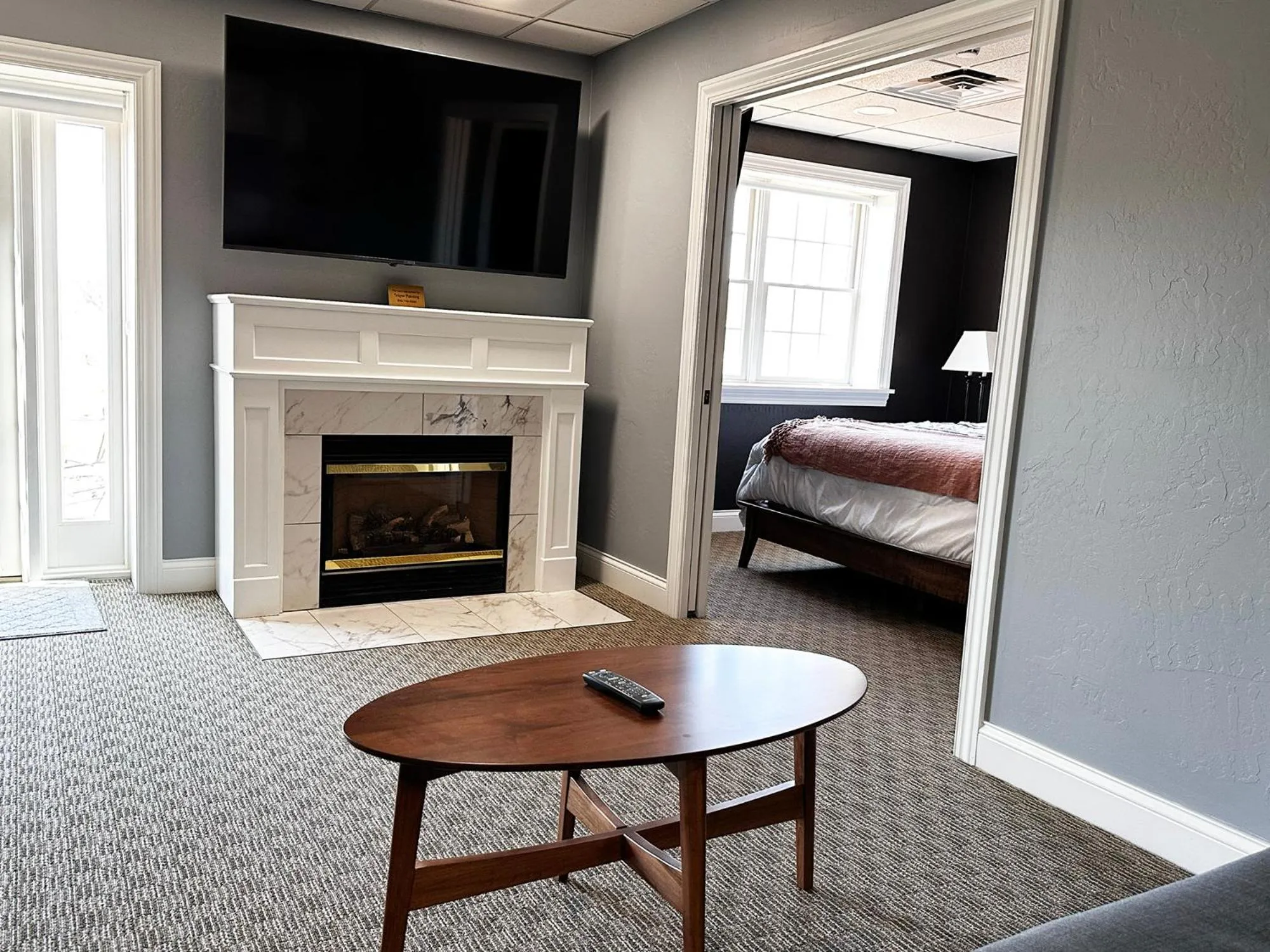 TV and multimedia in Inn at Amish Door