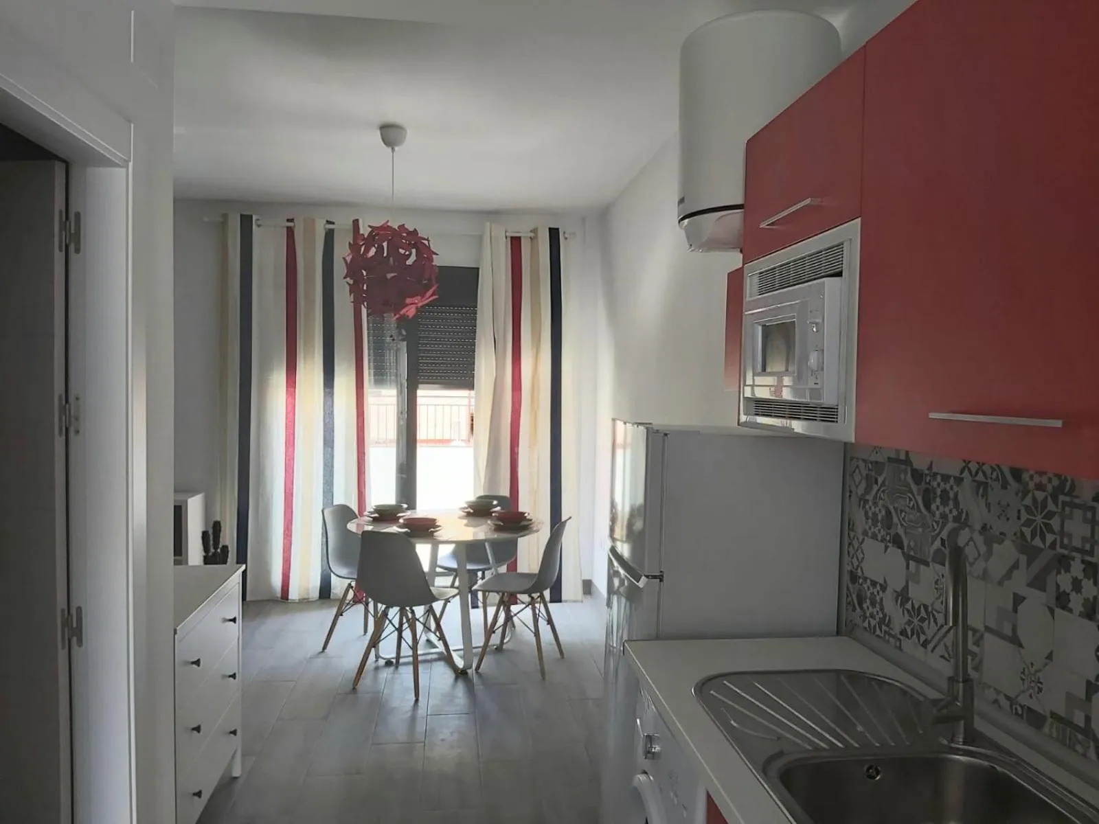 Kitchen or kitchenette in Bnbook Medea Apartments