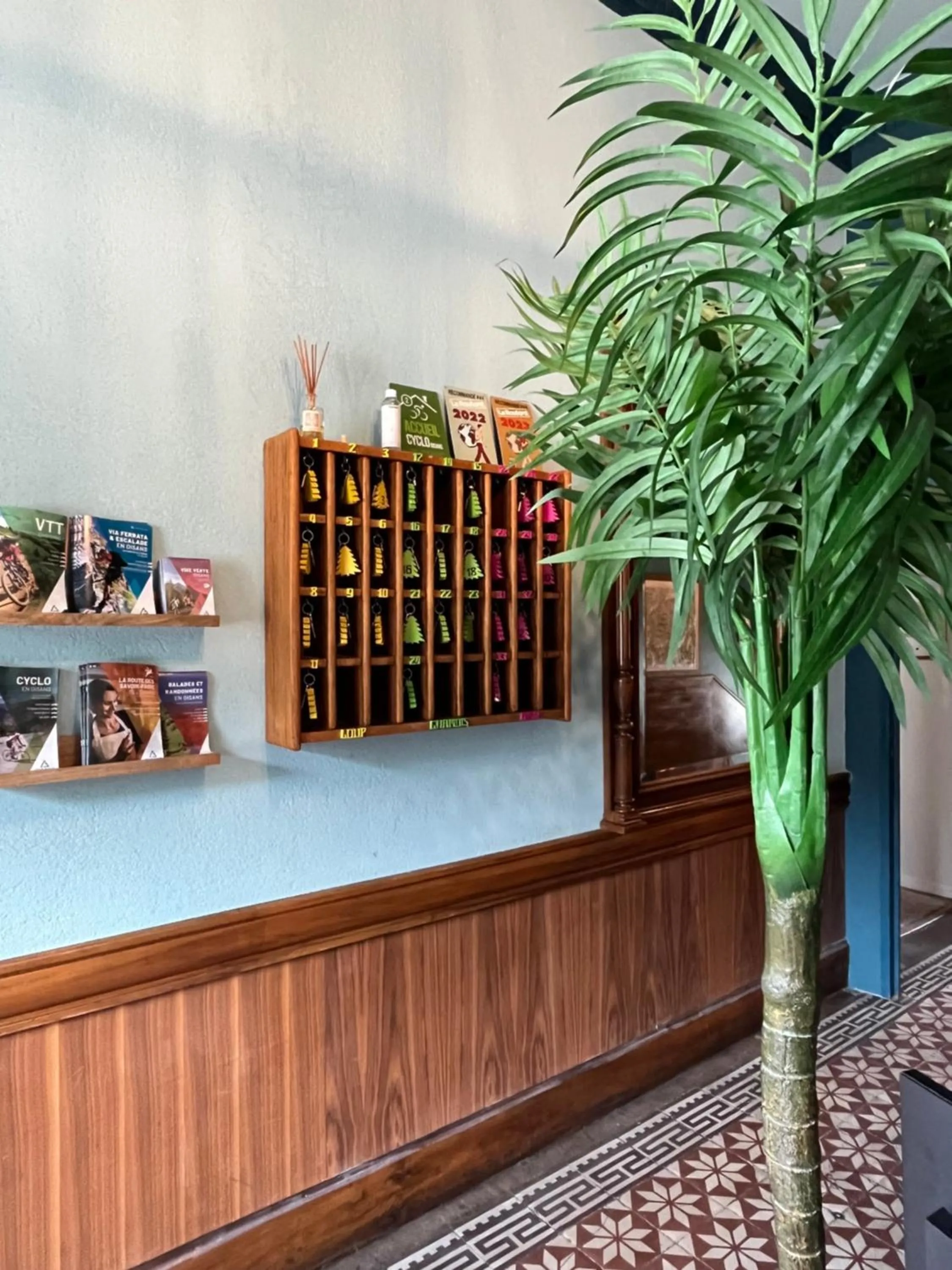 Lobby or reception in hôtel oberland