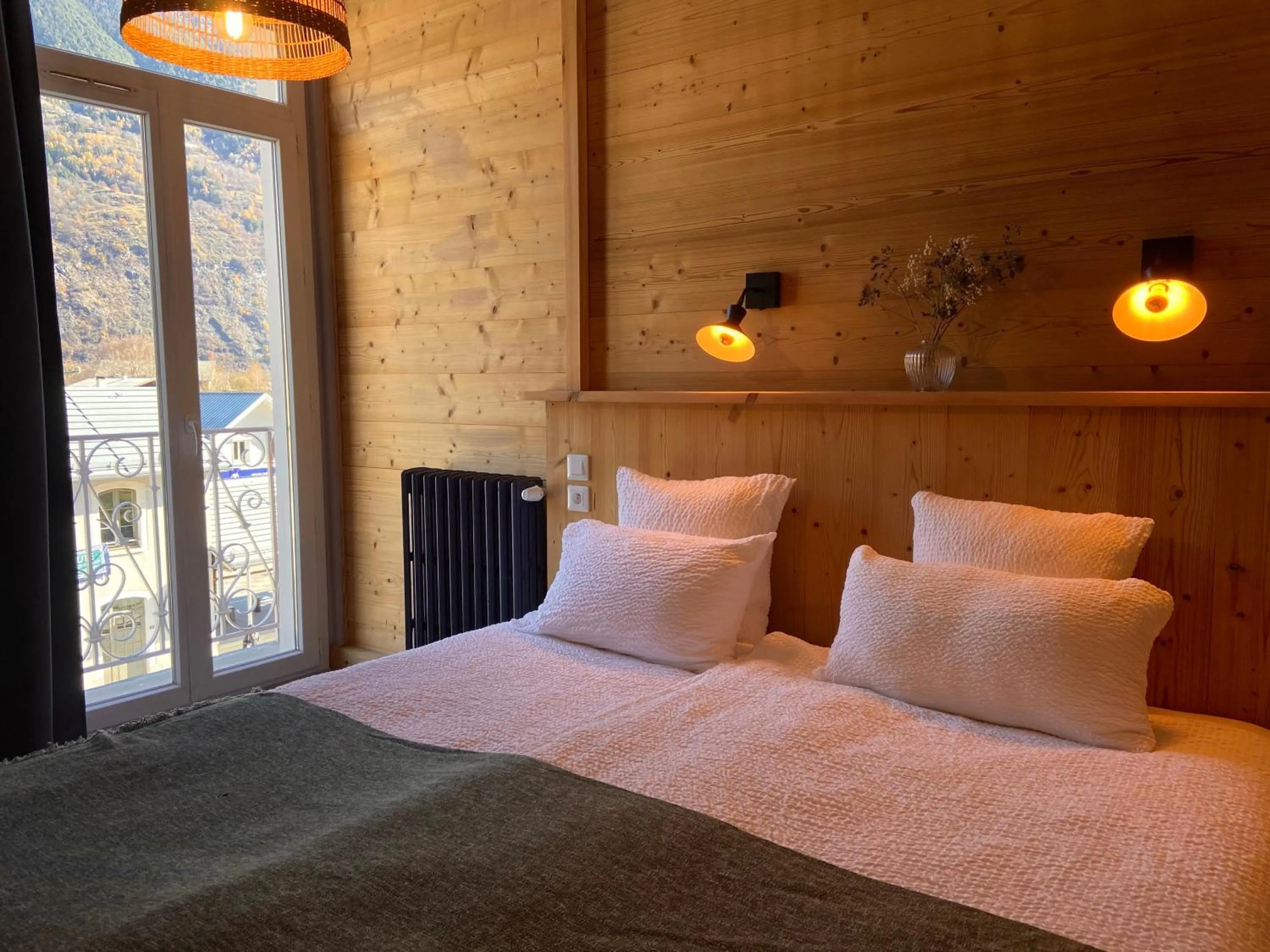 Bedroom, Bed in hôtel oberland