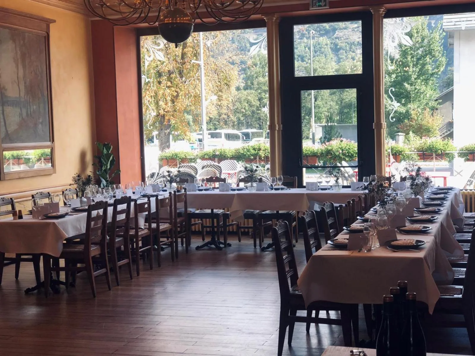 Restaurant/places to eat in hôtel oberland