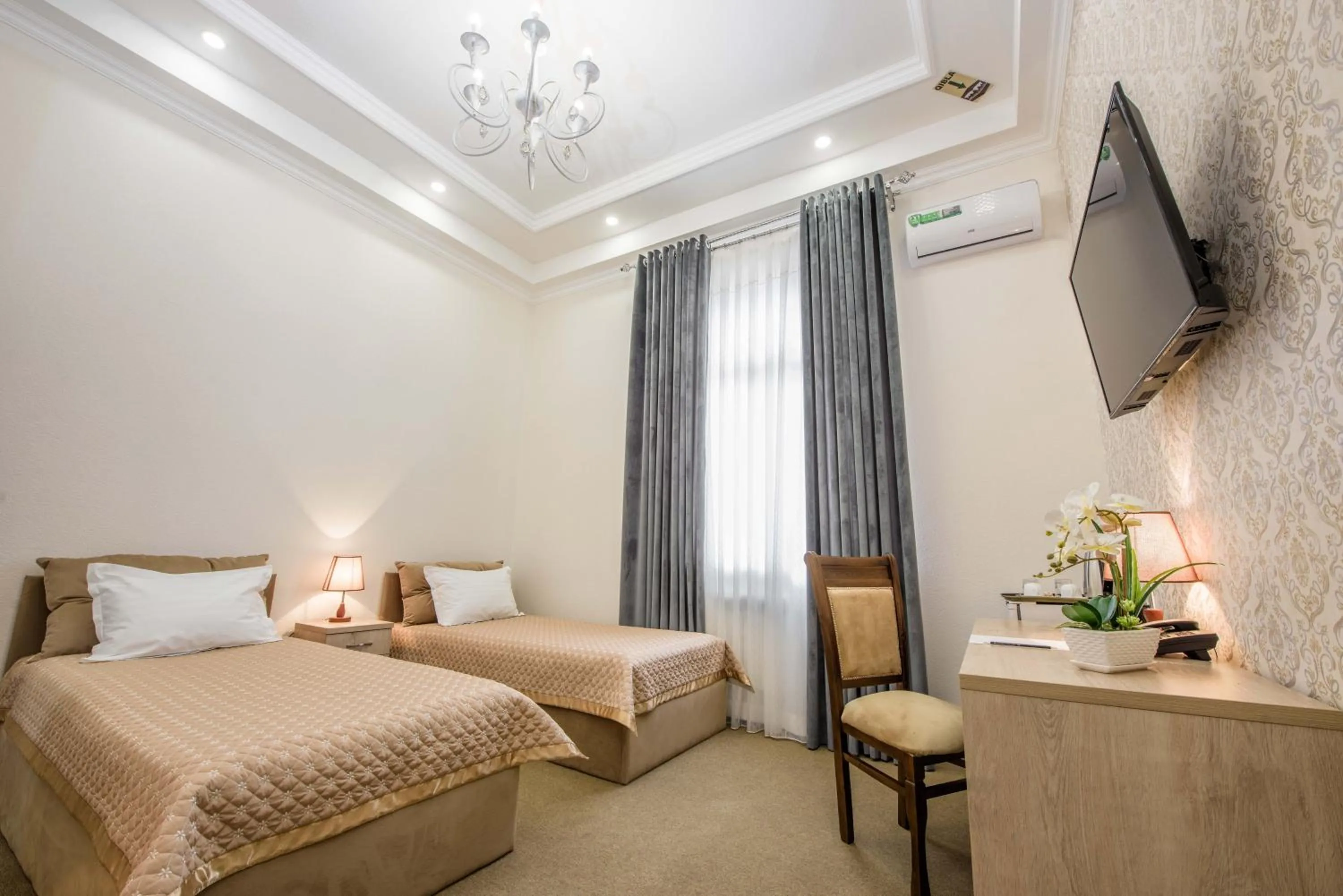 Photo of the whole room, Bed in Huzur Hotel Tashkent