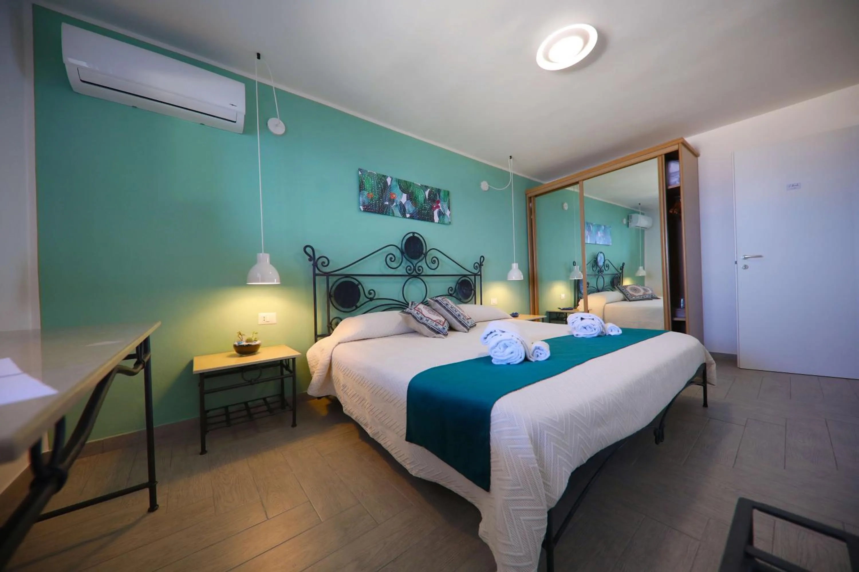 Bed in Skyview Cefalù