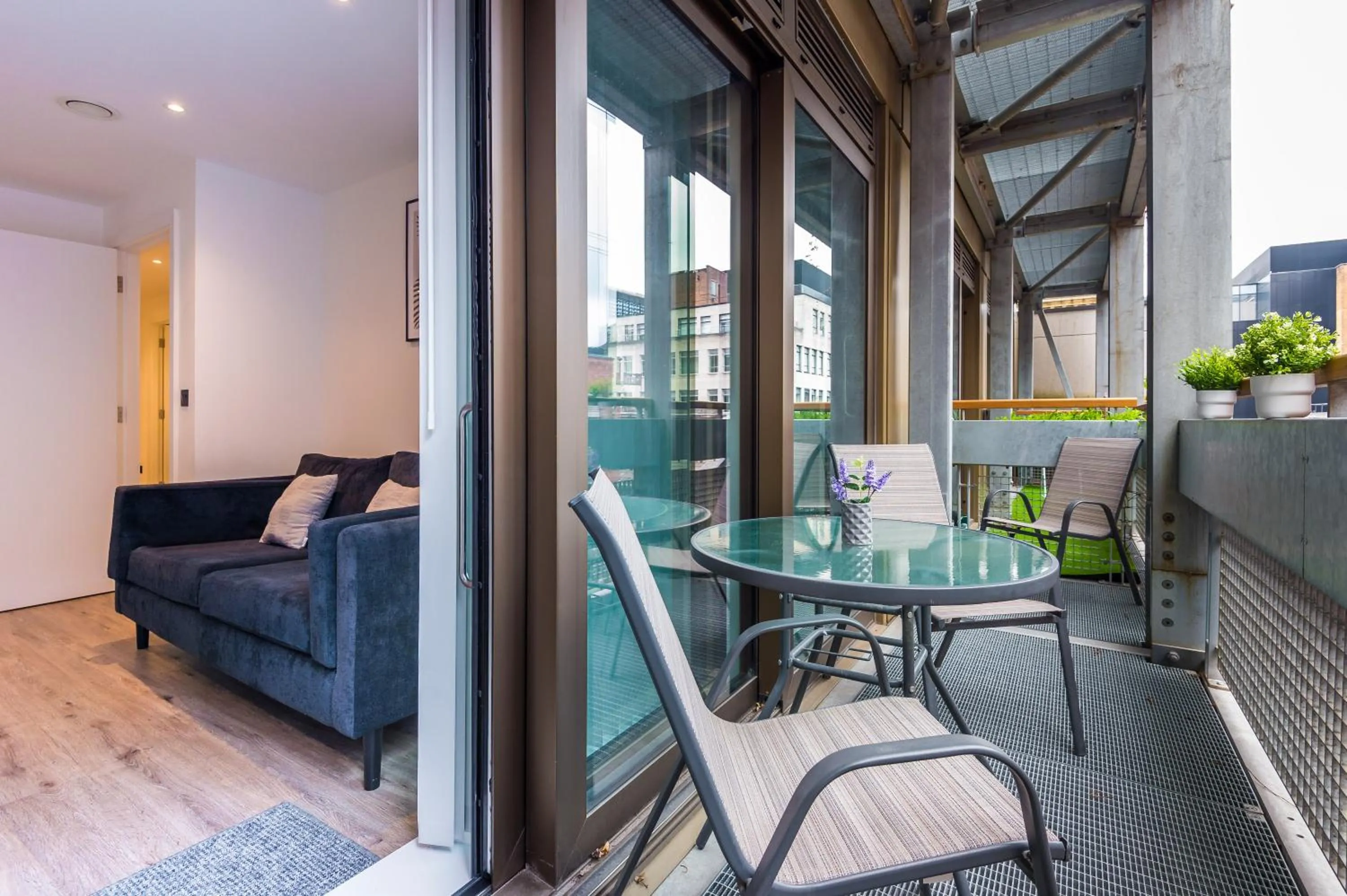 Balcony/Terrace in Hilltop Serviced Apartments - Piccadilly