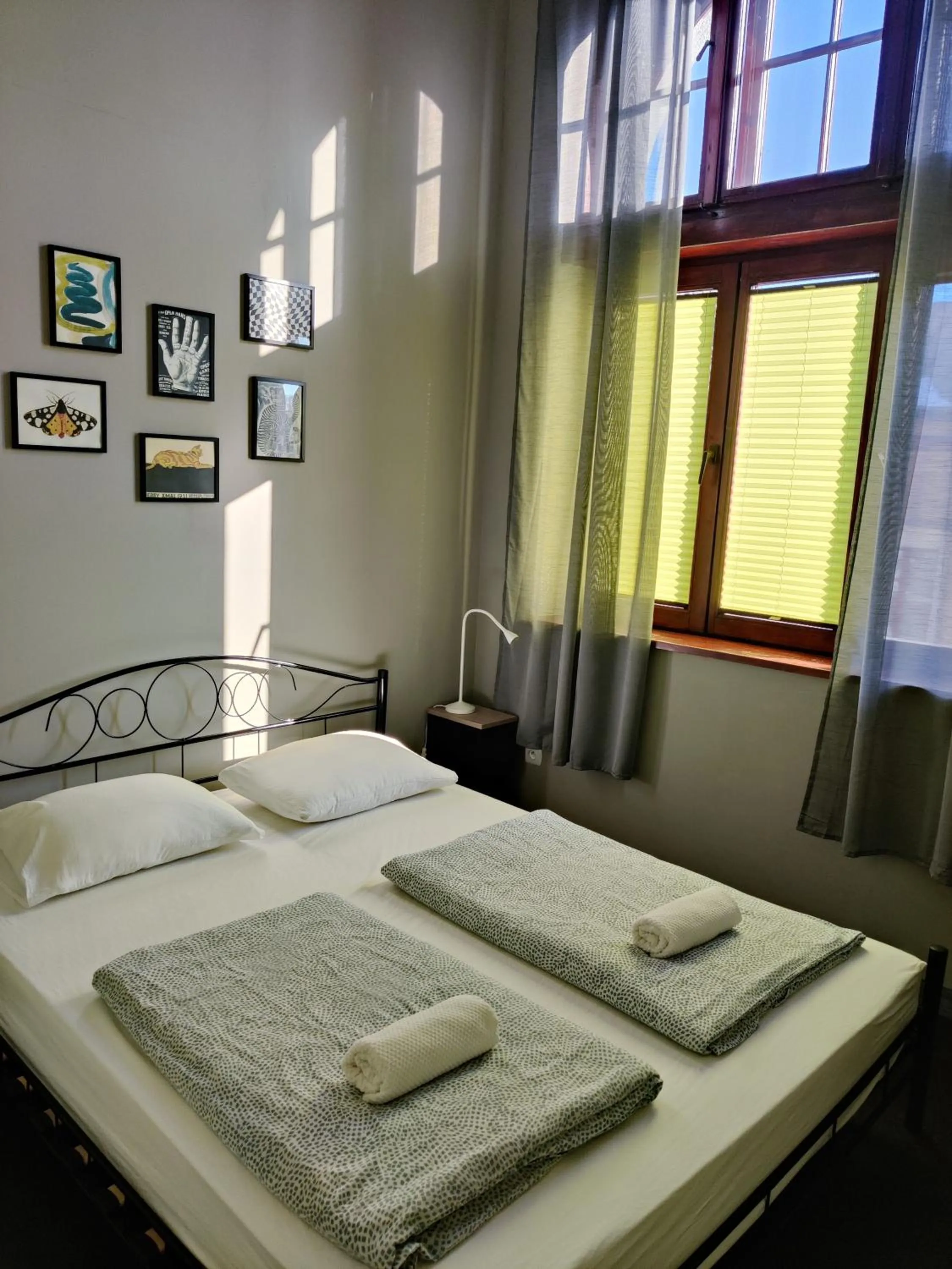 Photo of the whole room, Bed in VIKI Kazimierz