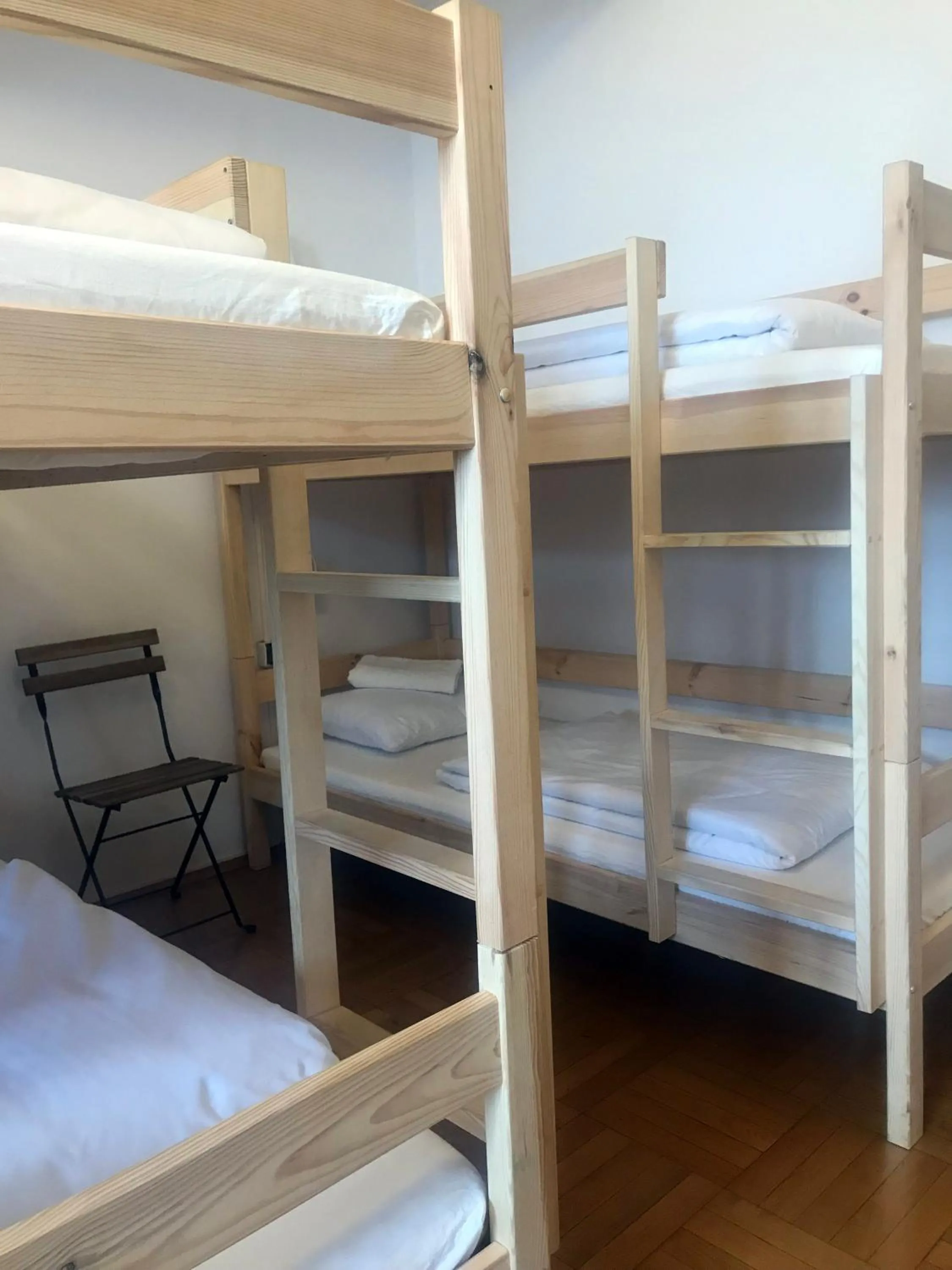 Photo of the whole room, Bed in VIKI Kazimierz