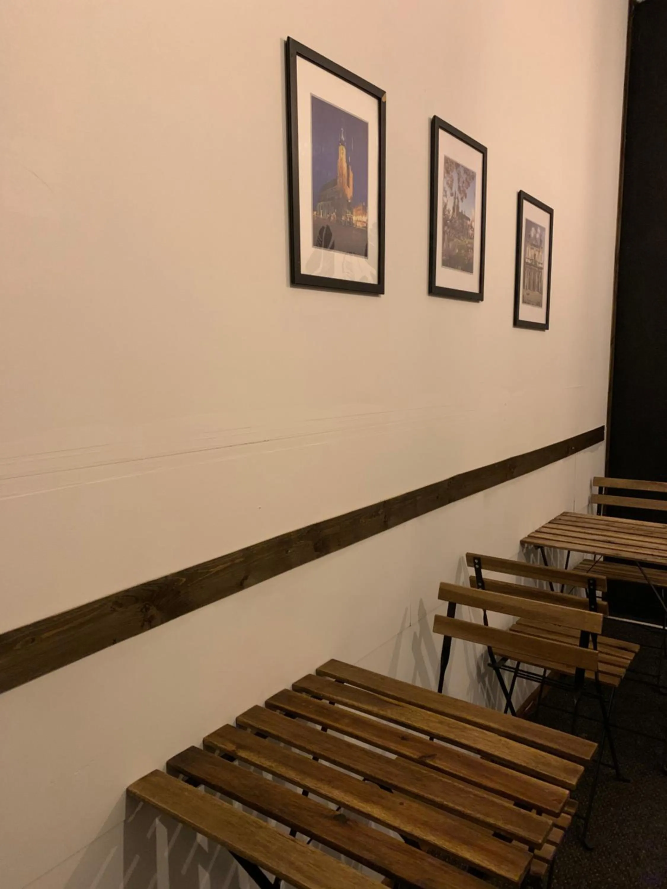 Communal lounge/ TV room in VIKI Kazimierz