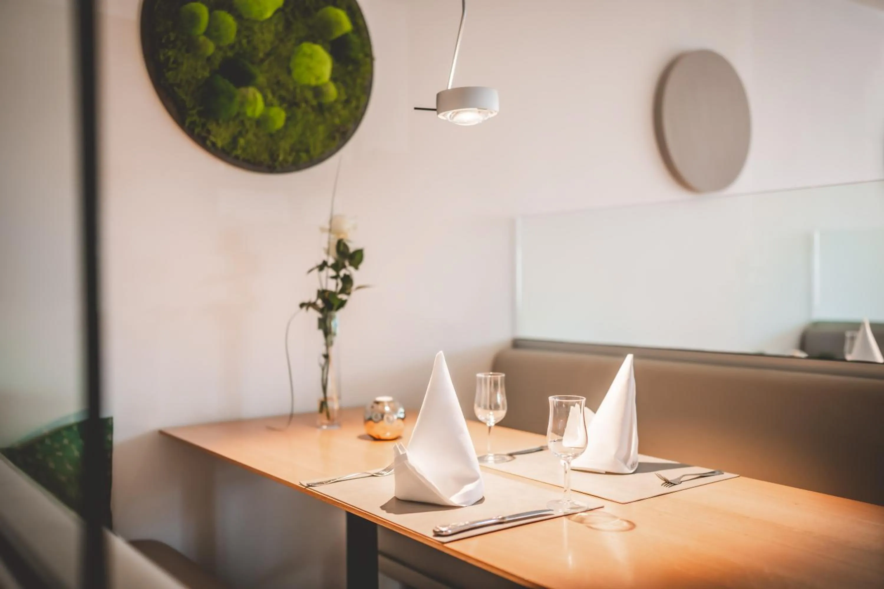 Restaurant/places to eat in Landidyll Hotel Restaurant Weidenbrück & SPA