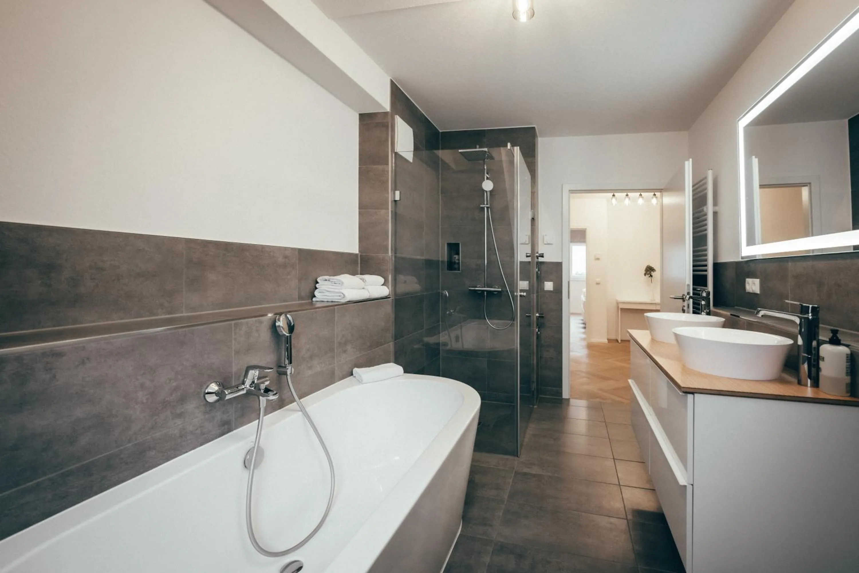 Bathroom in Landidyll Hotel Restaurant Weidenbrück & SPA