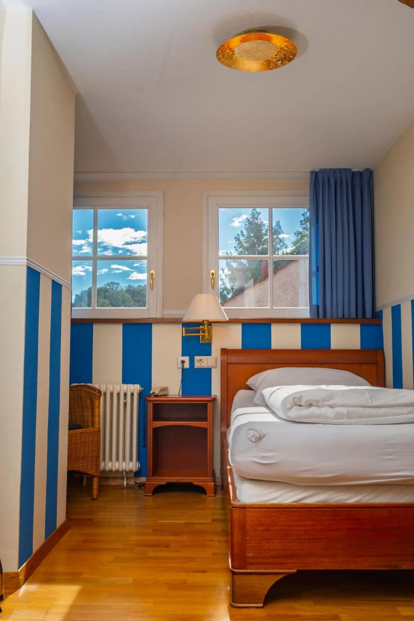 Bed in Hotel Obertor