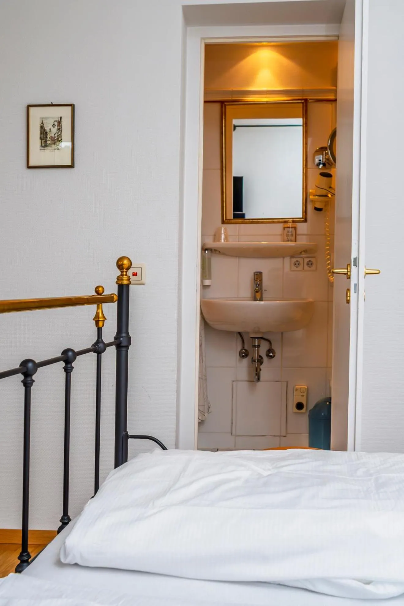 Bed in Hotel Obertor