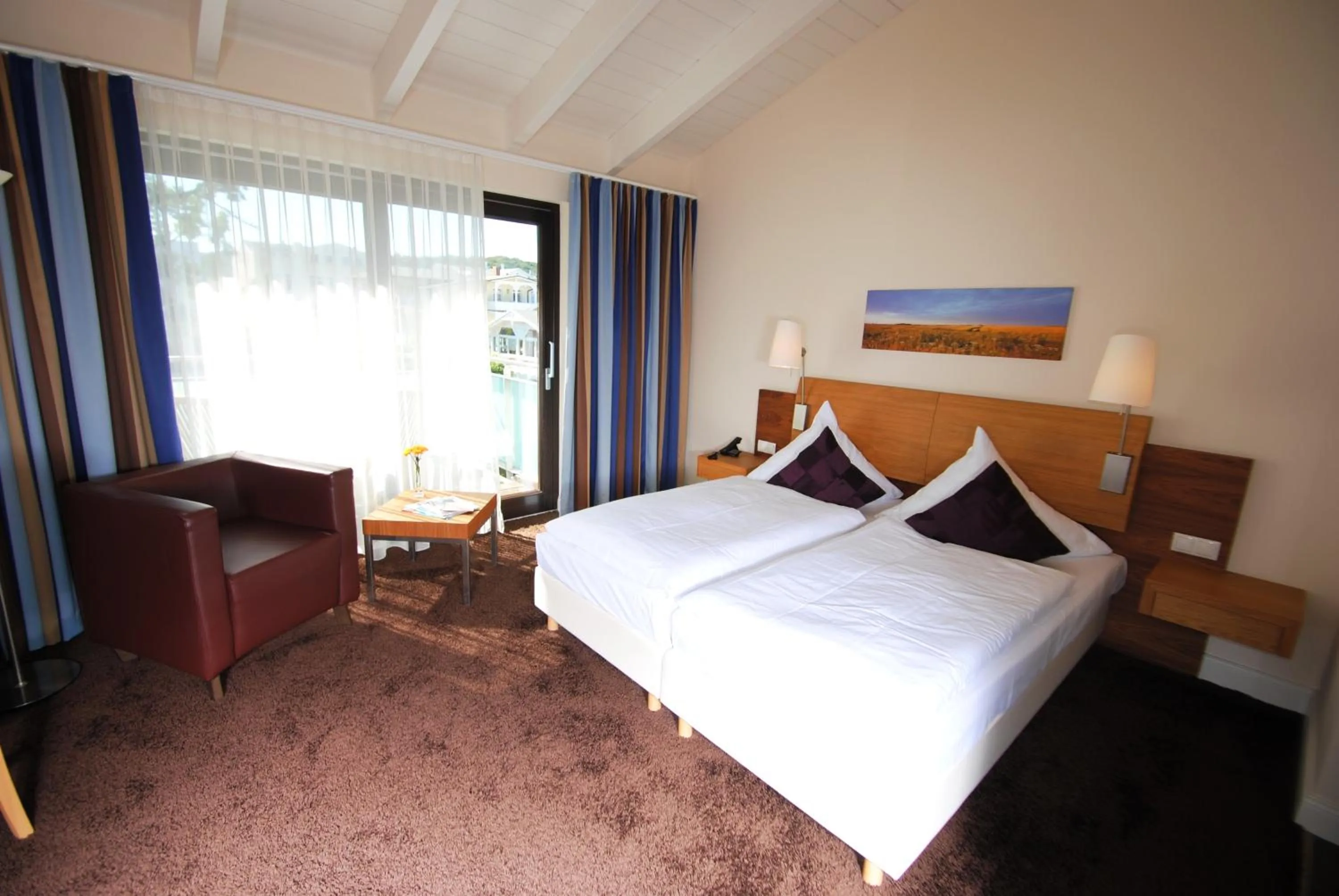 Bed in Strandhotel Binz