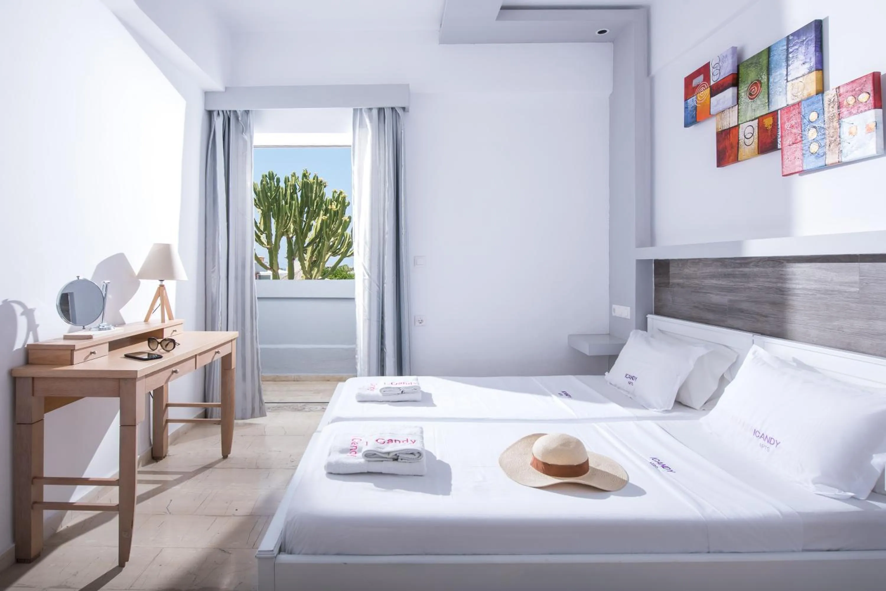 Photo of the whole room in I Candy Malia by Estia