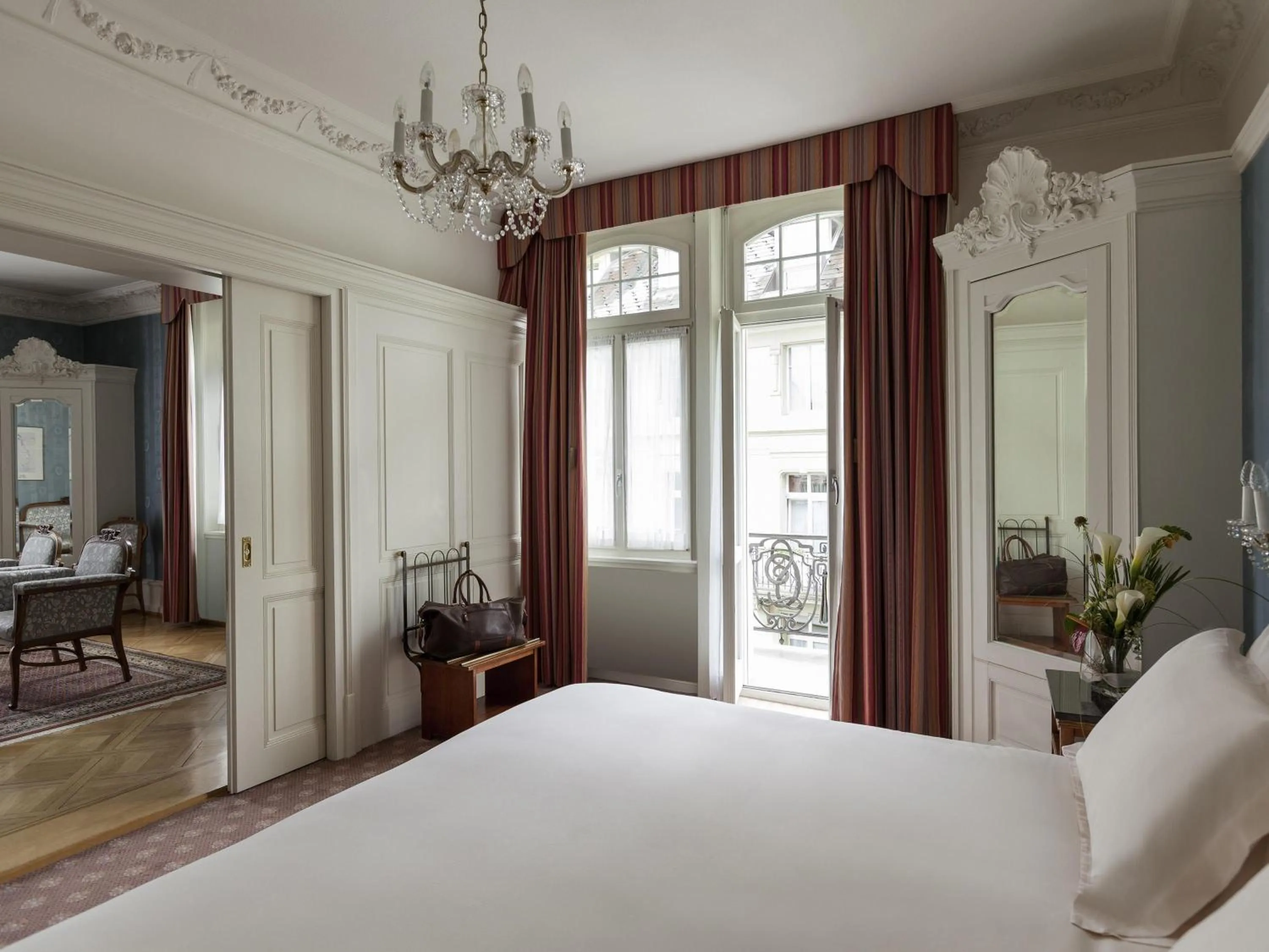 Bedroom, Bed in Royal St. Georges Hotel Interlaken - MGallery Collection