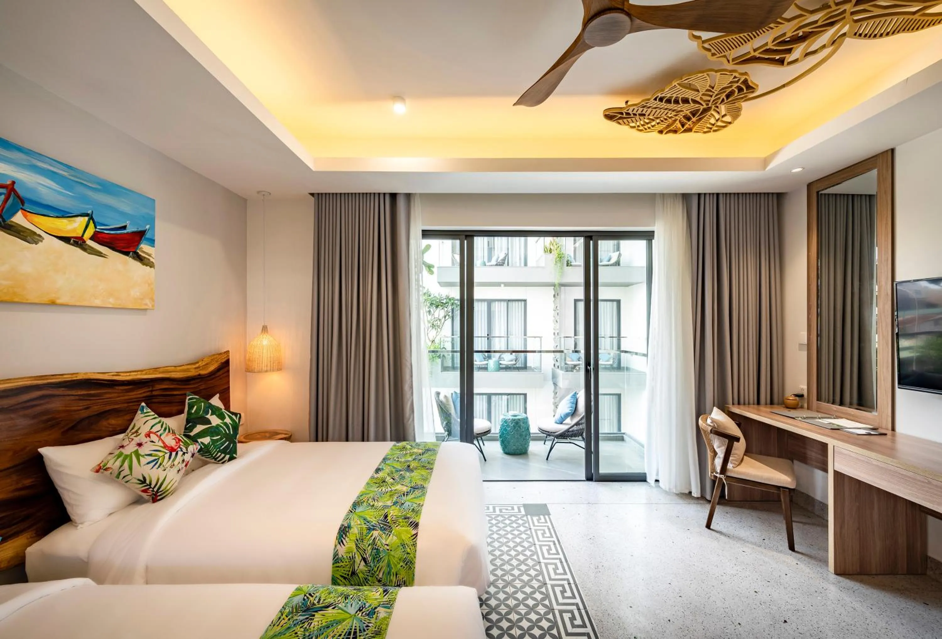 Photo of the whole room, Bed in The Kila Boutique Hotel