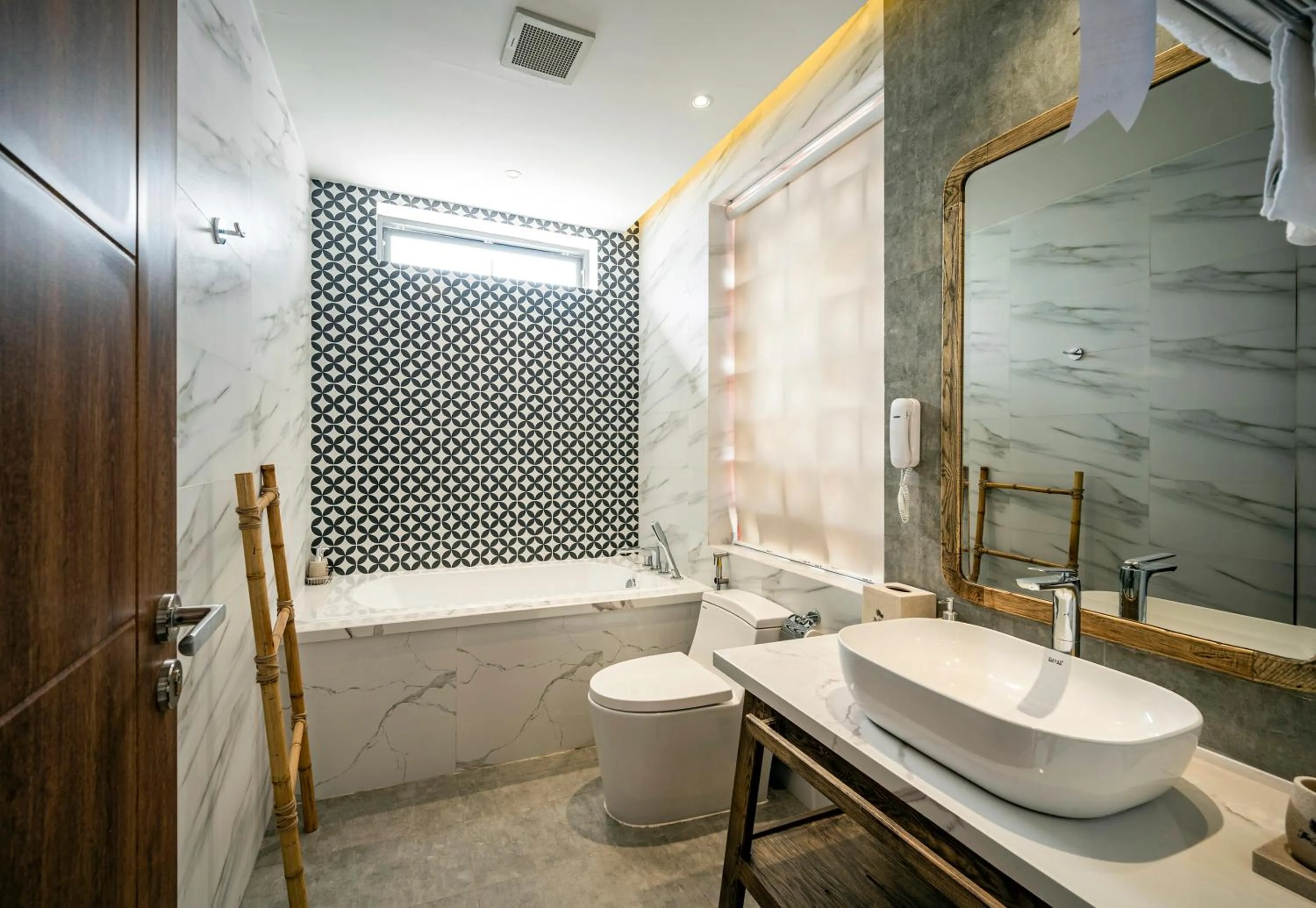 Bath in The Kila Boutique Hotel