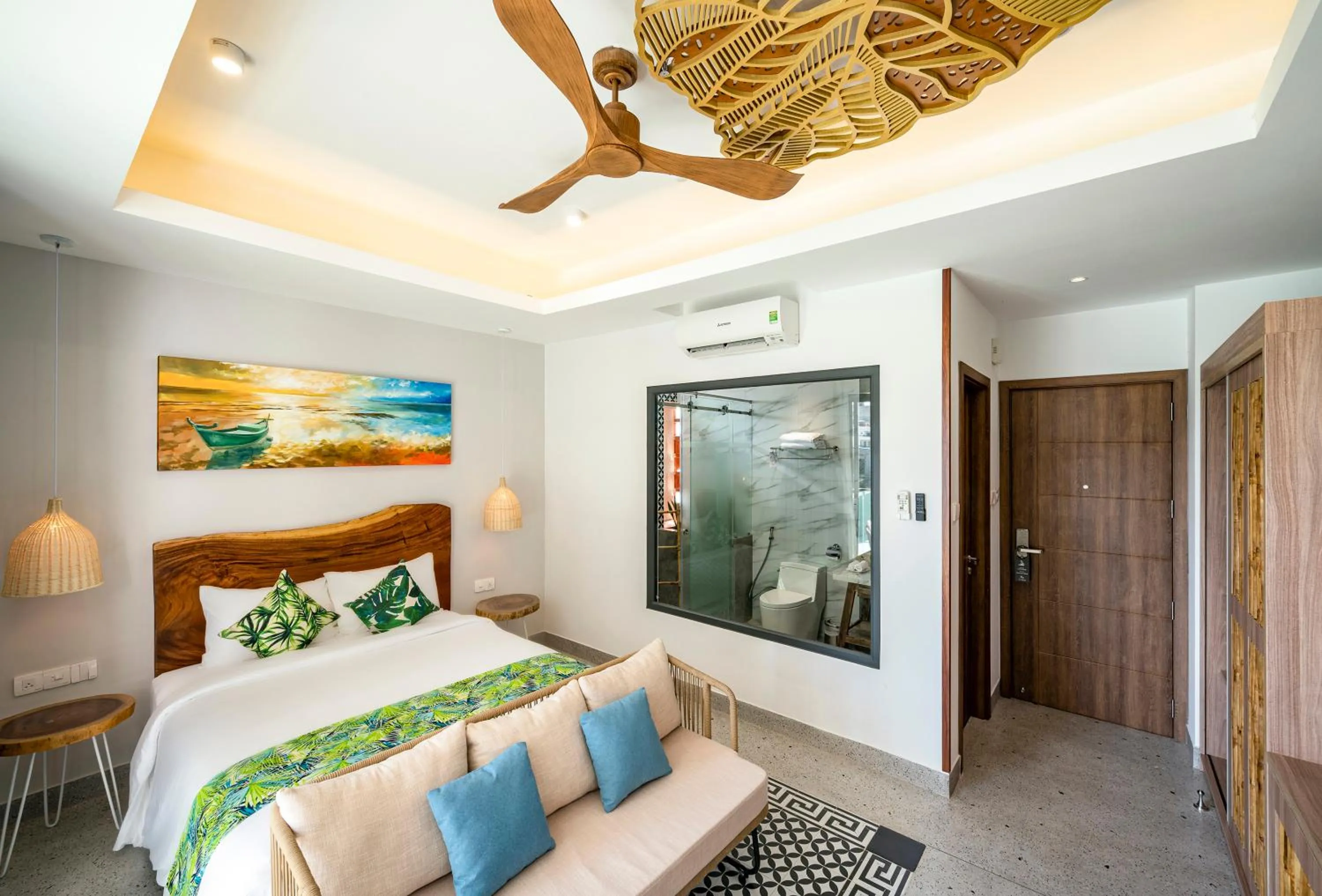 Photo of the whole room, Bed in The Kila Boutique Hotel