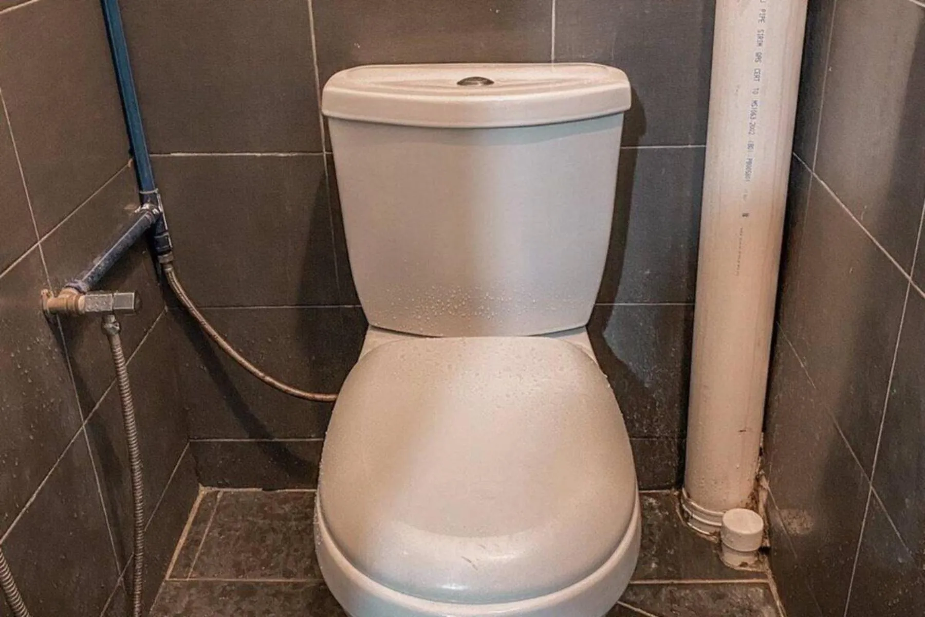 Bathroom in SK Budget Hotel